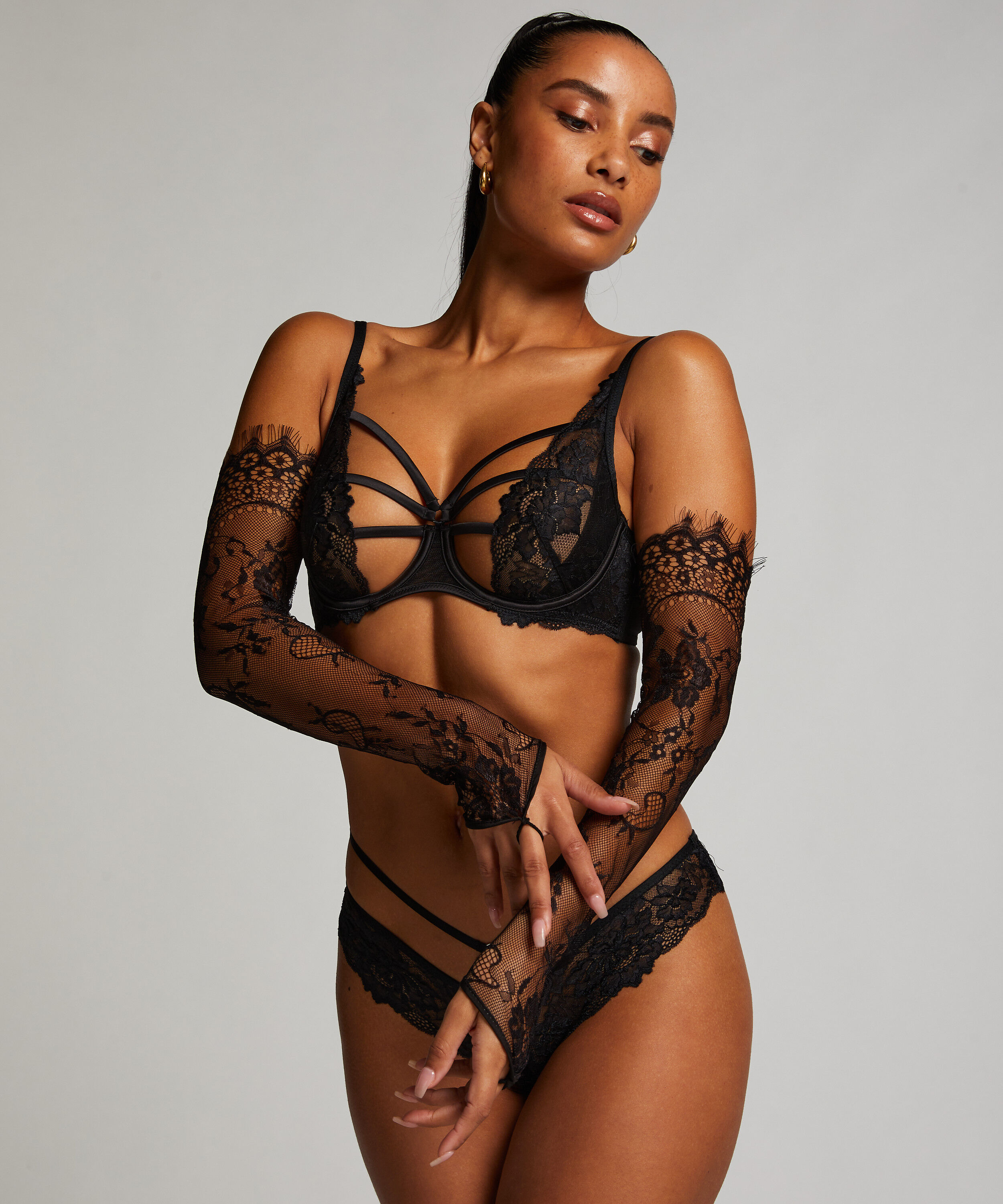 Blondehansker, Svart