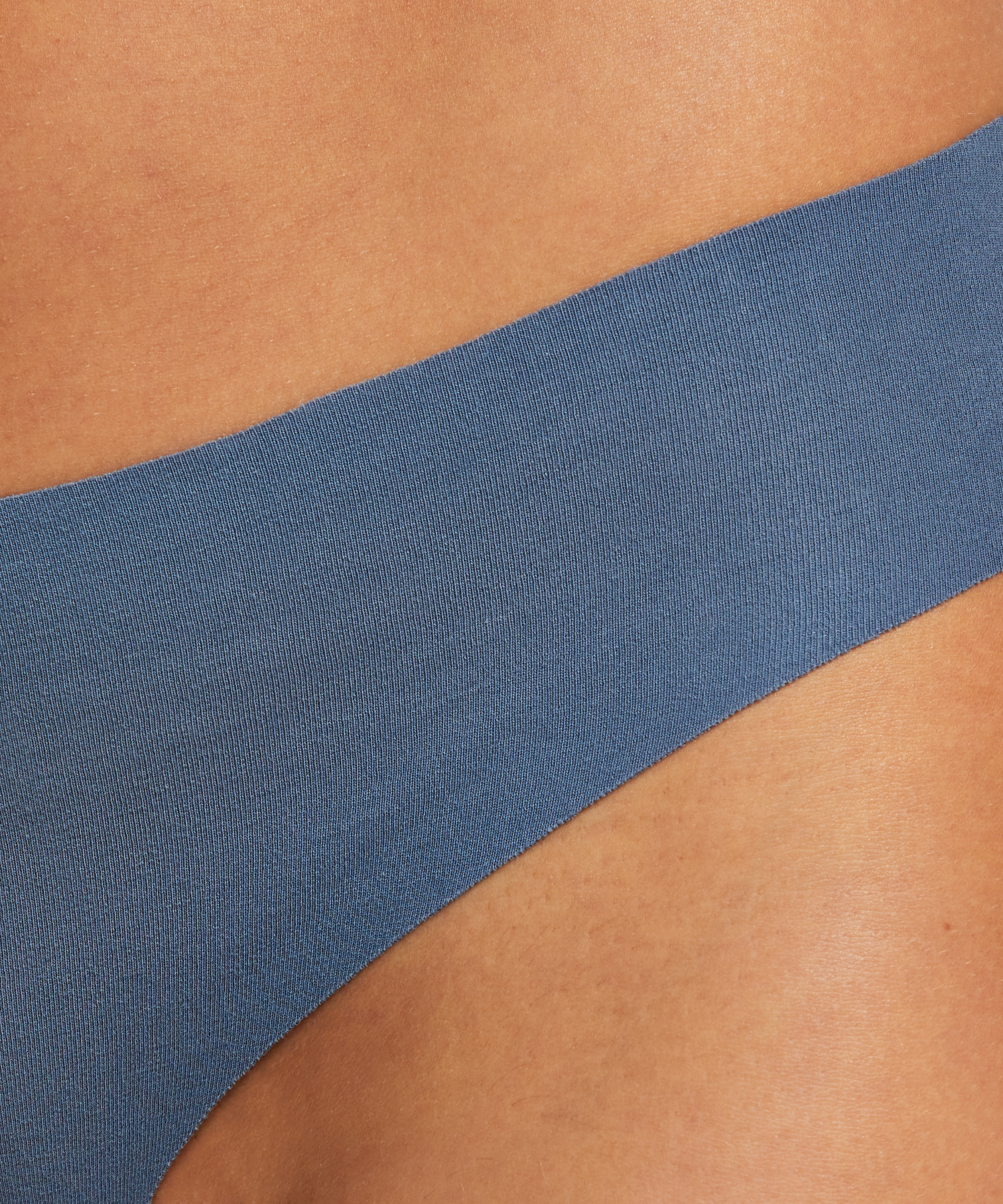 Usynlig bommullsbrasilianer, Blå, main