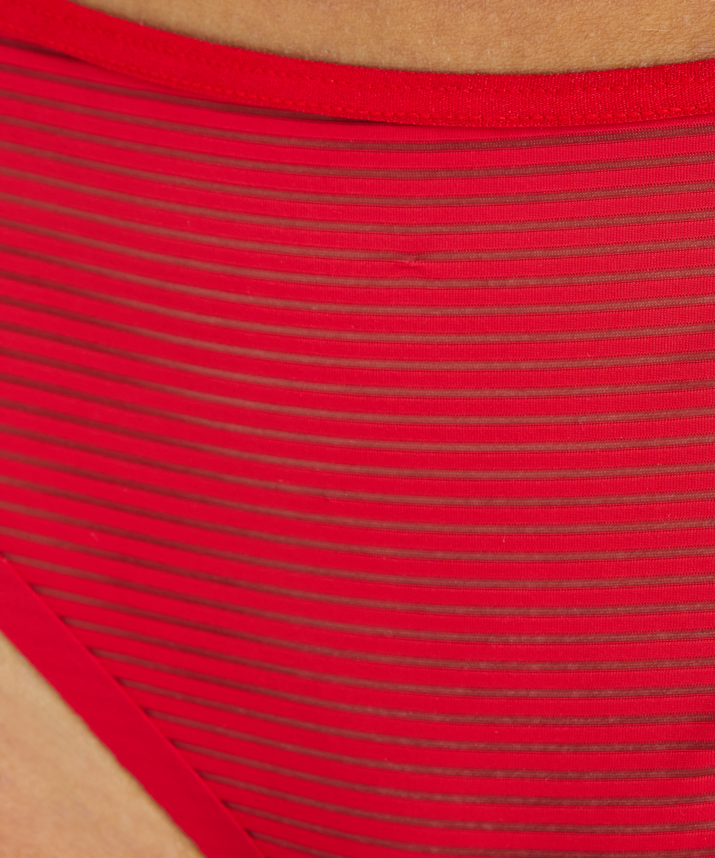 Usynlig thong i stripemesh , Rød, main