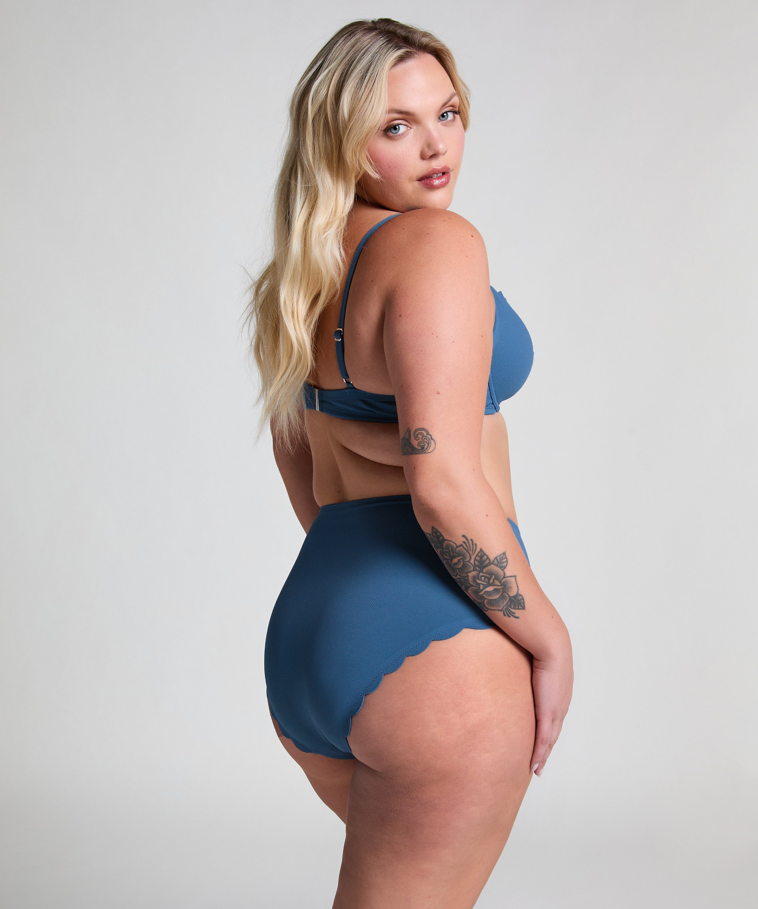 Polstret bikinitopp med bøyle Scallop, Blå, main