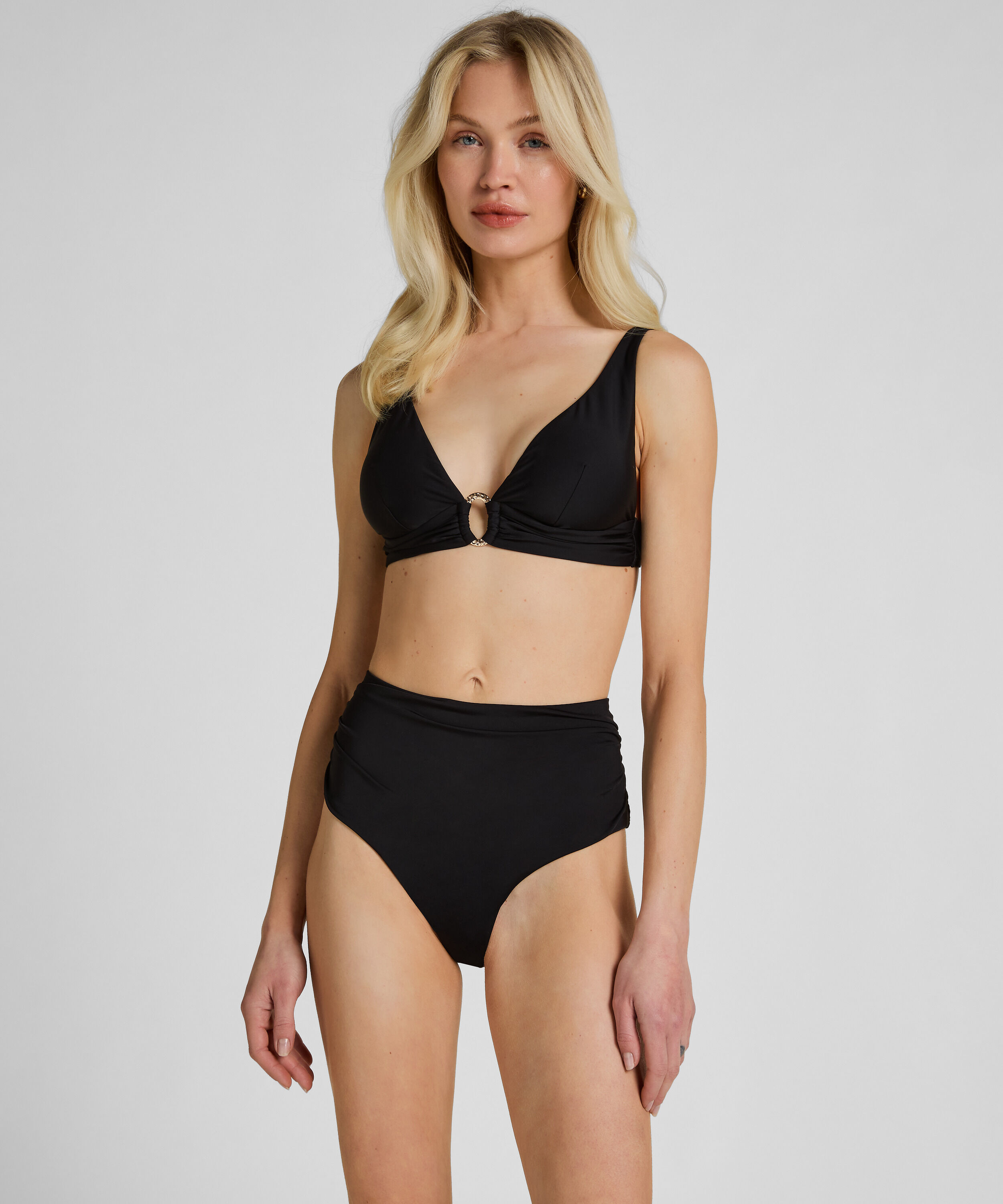 High-Waisted Formende Bikinibukse Luxe, Svart High-Waisted Formende Bikinibukse Luxe, Svart