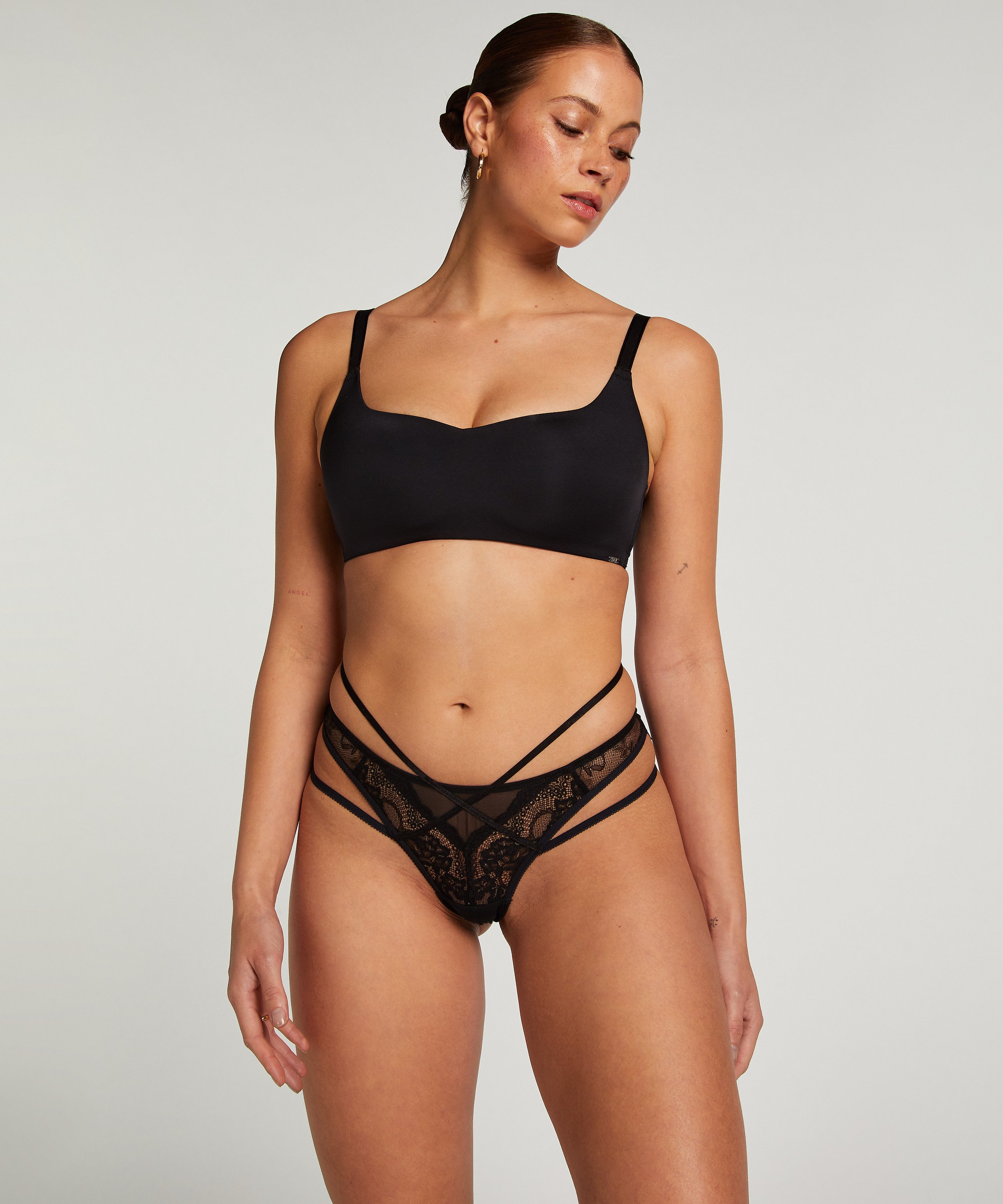 Brasiliansk truse Amala, Svart, main