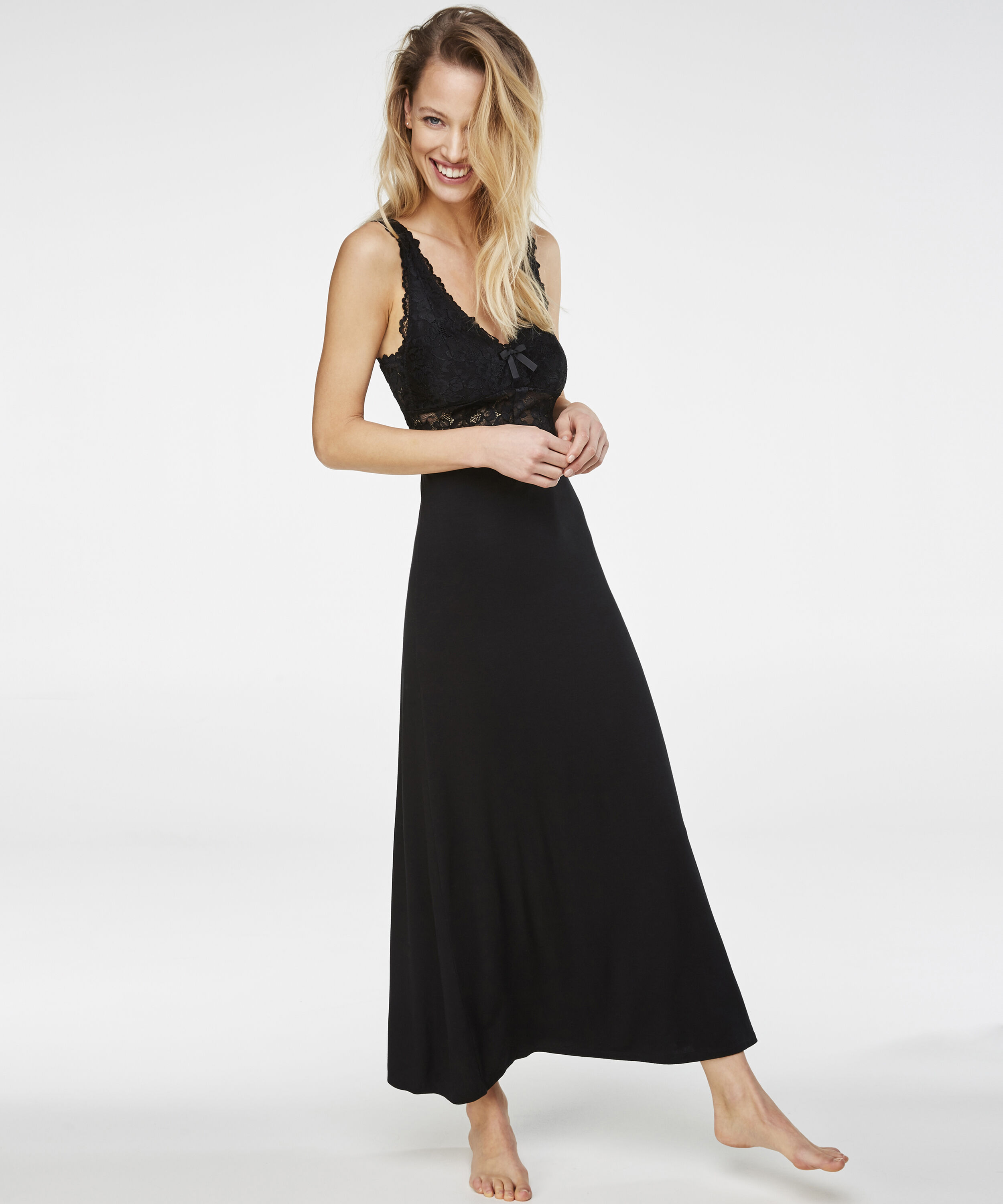 Modal Lace lang slipkjole, Svart