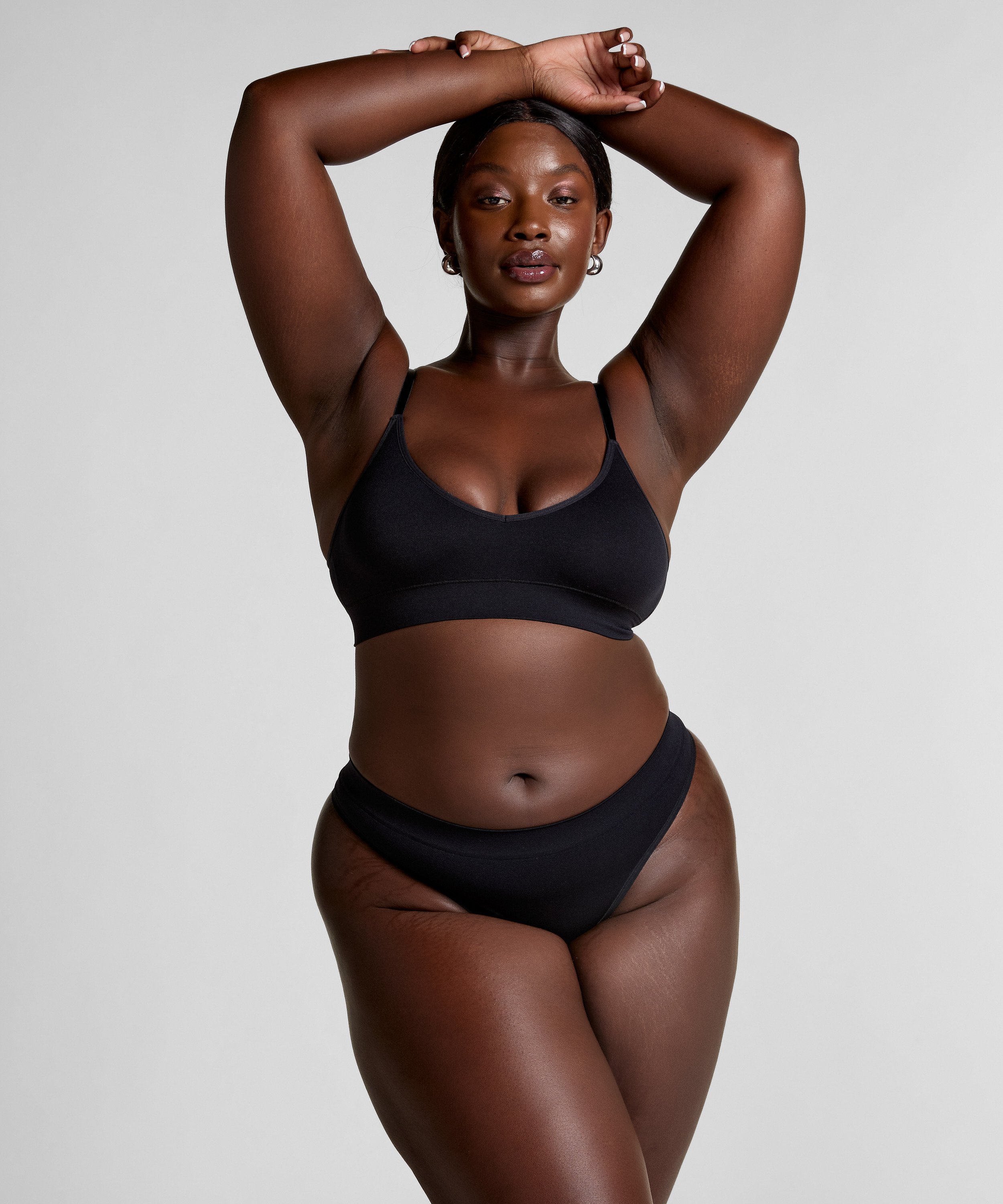 Dide Thong, Svart, main