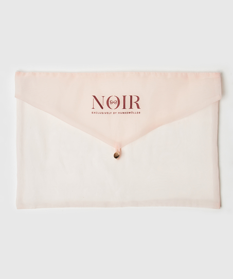 Silkekimono med blonder, Svart