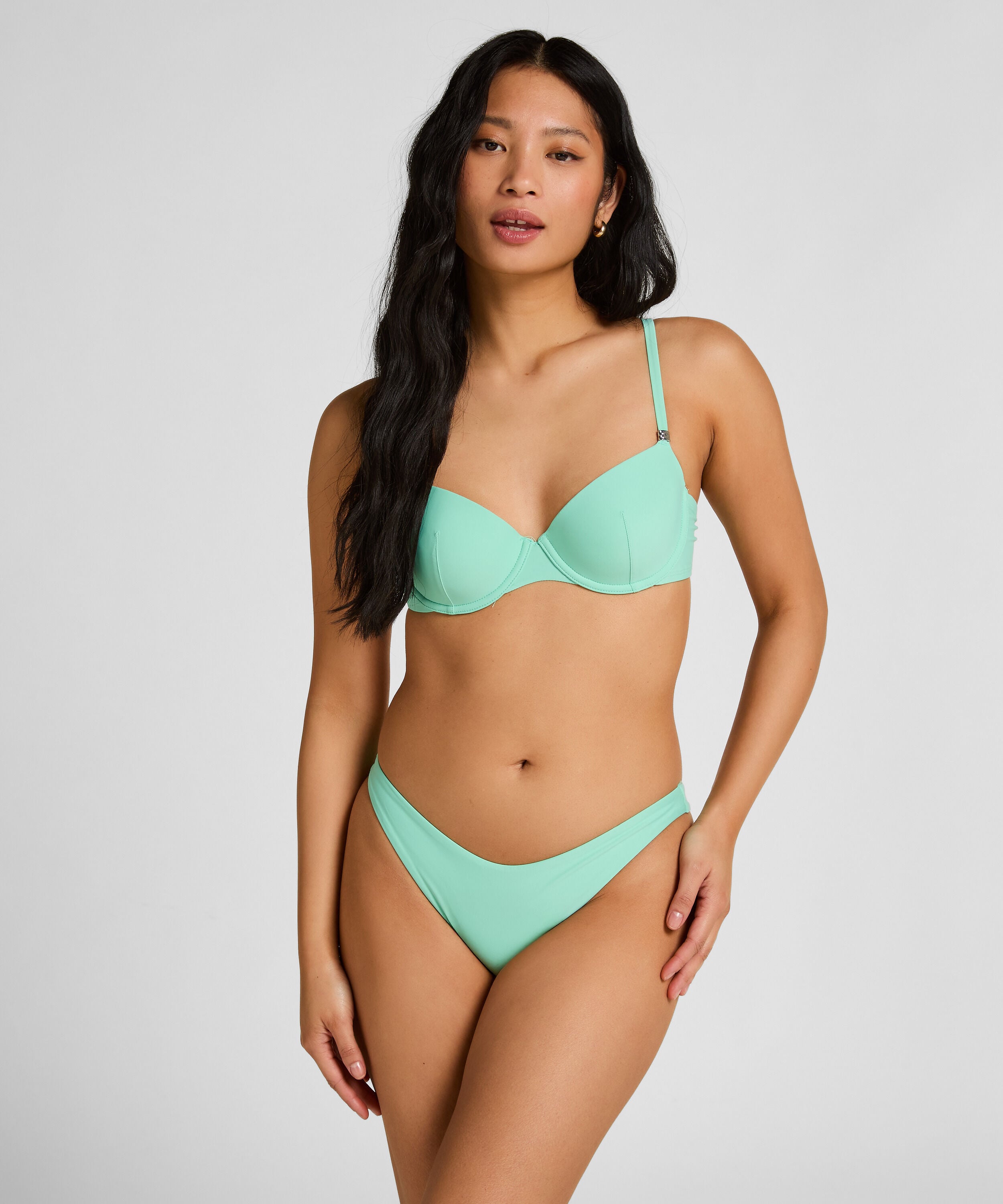 Highleg Bikinibukse Luxe