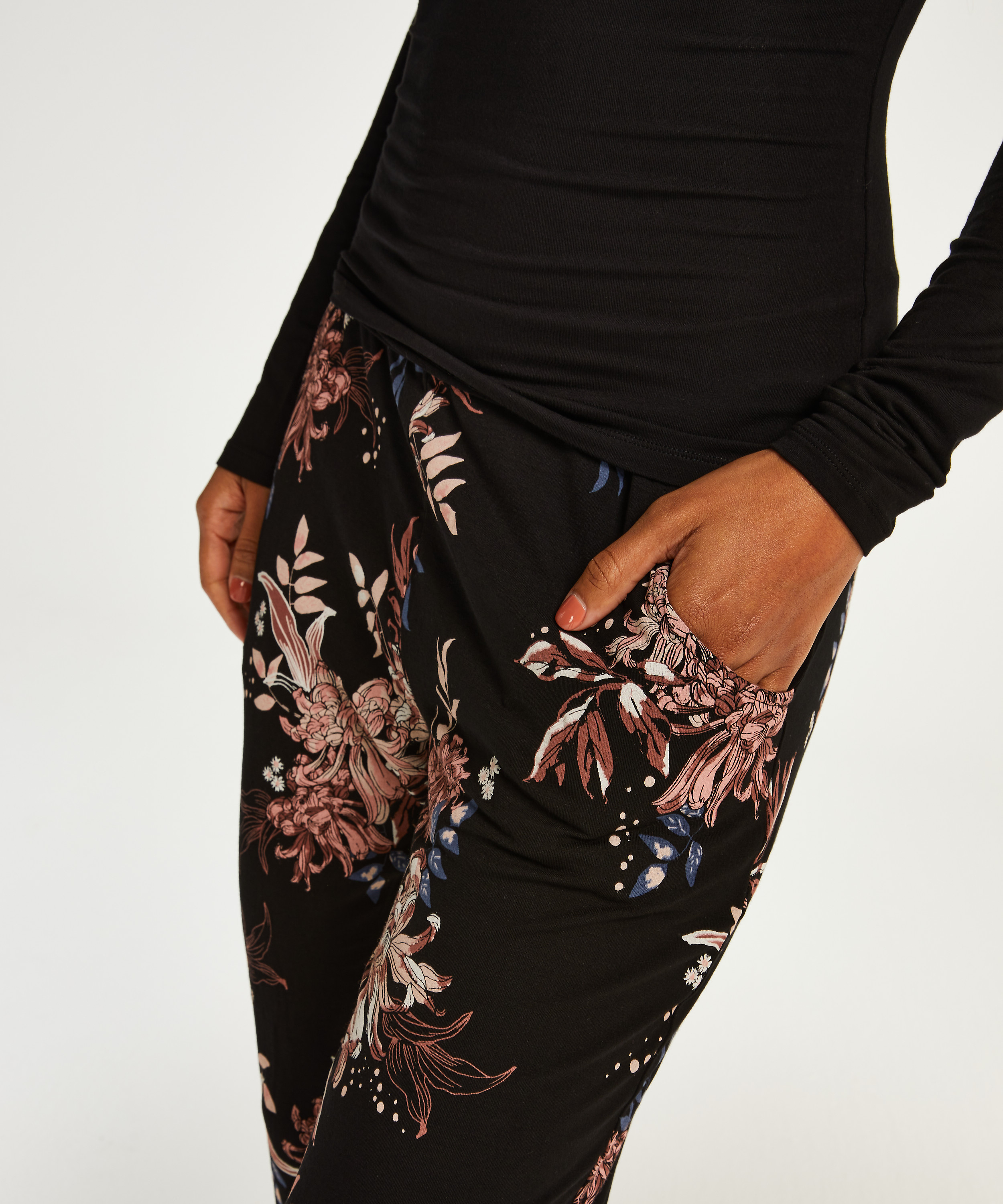 Dahlia pysjamassett med lange ermer, Svart, main