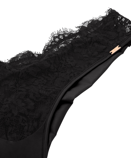 Brasiliansk truse Chalice, Svart