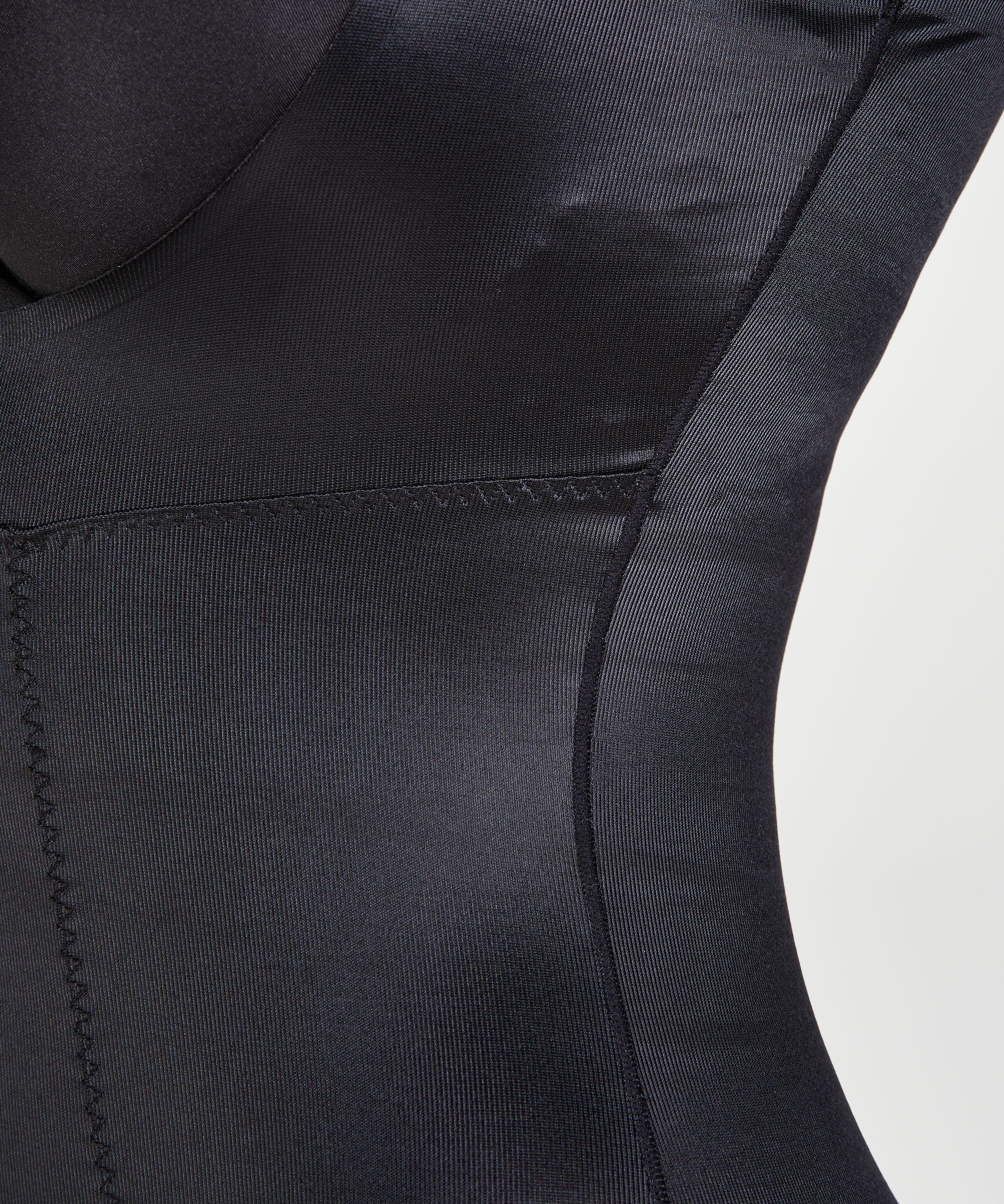 Skulpterende, takkete kjole – Nivå 3, Svart, main