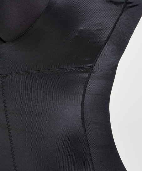 Skulpterende, takkete kjole – Nivå 3, Svart