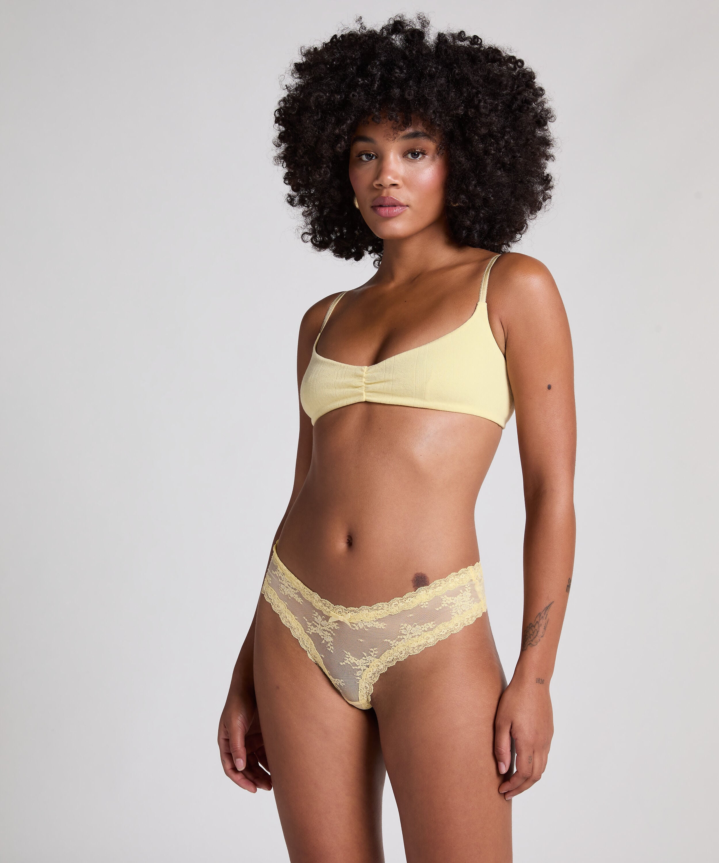 Brasiliansk truse V-shape Mesh, Gul