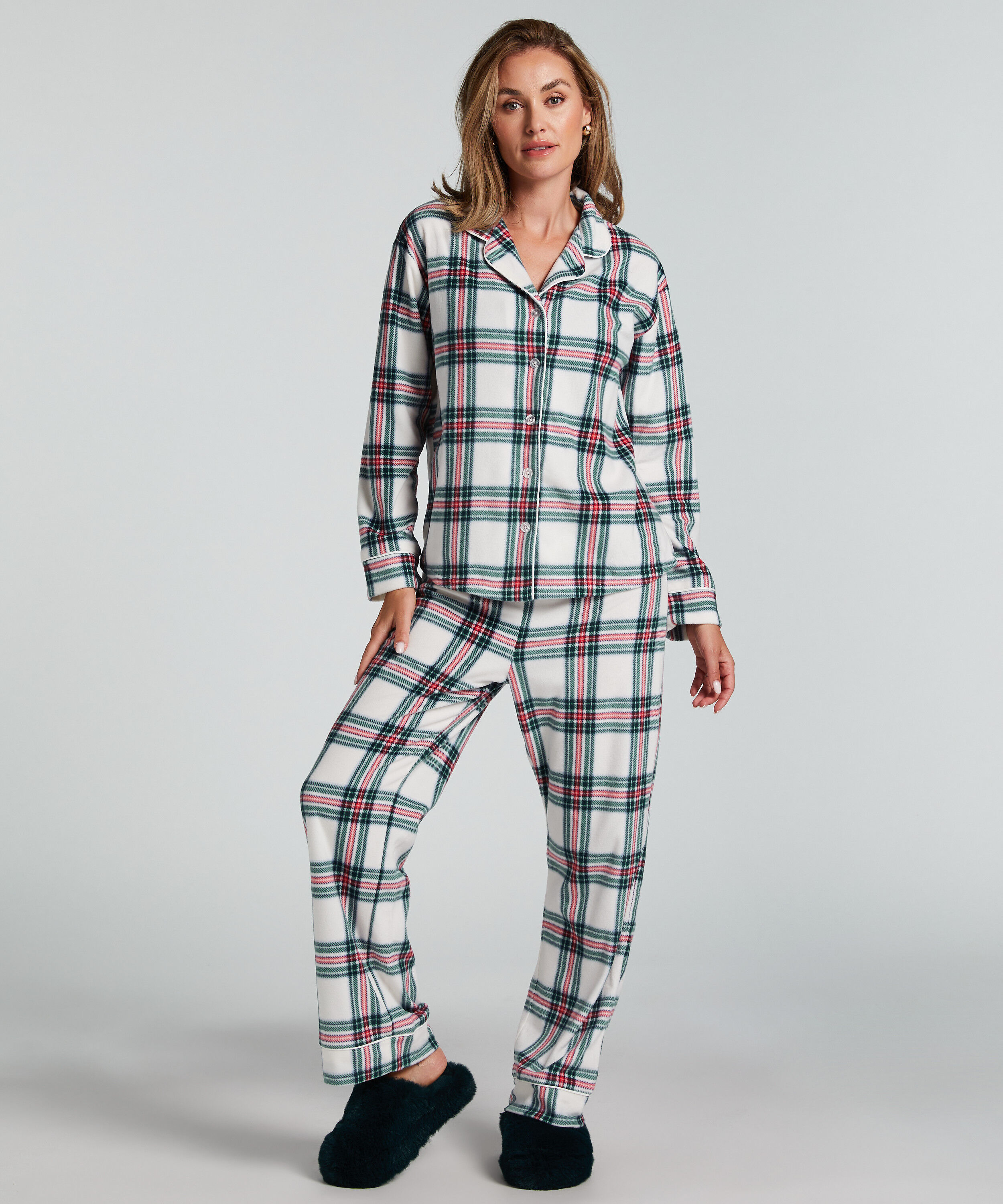 Pysjamassett Fleece, Hvit