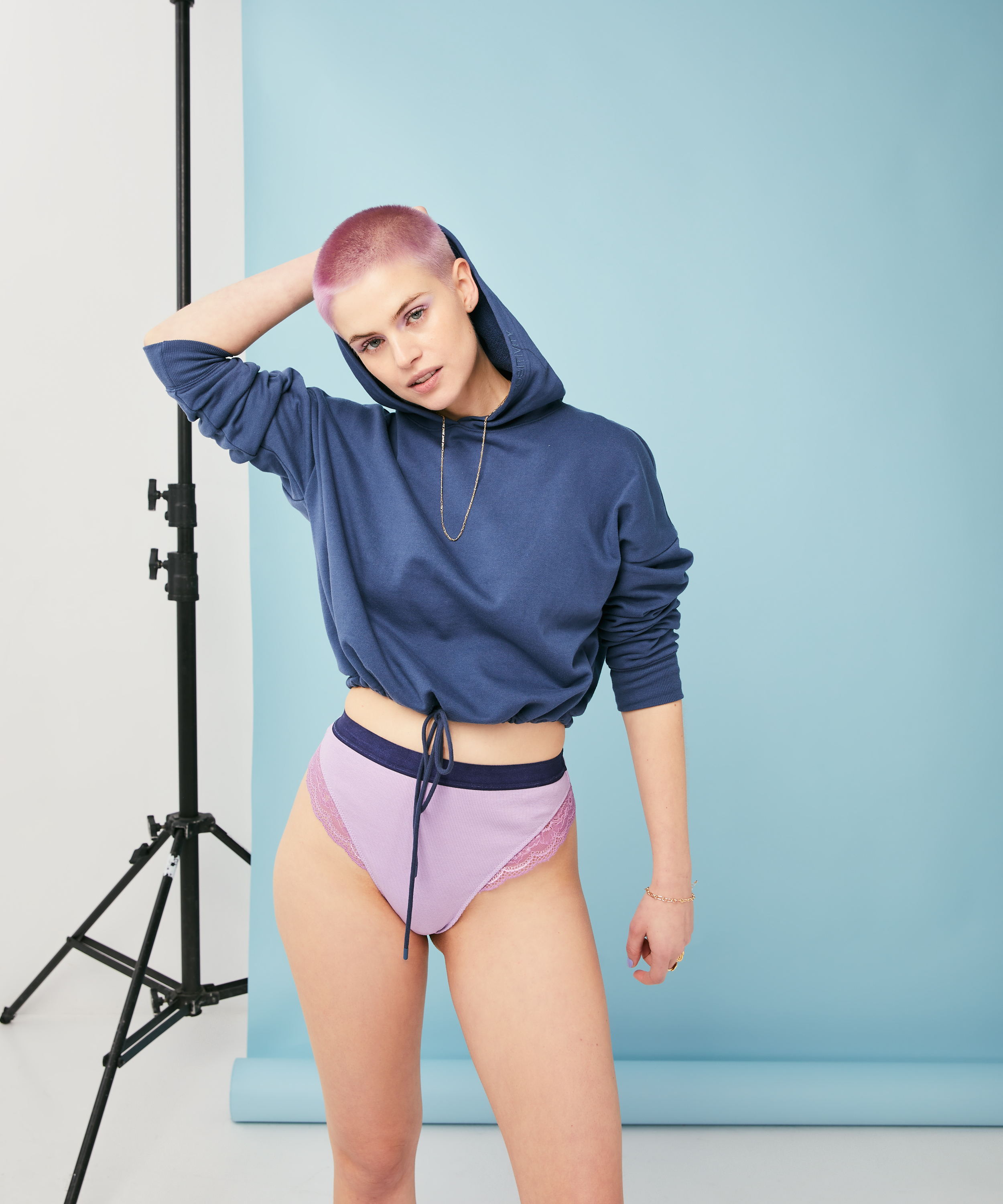 Glo up g-streng med h&oslash;y skj&aelig;ring, Bl&aring;, main