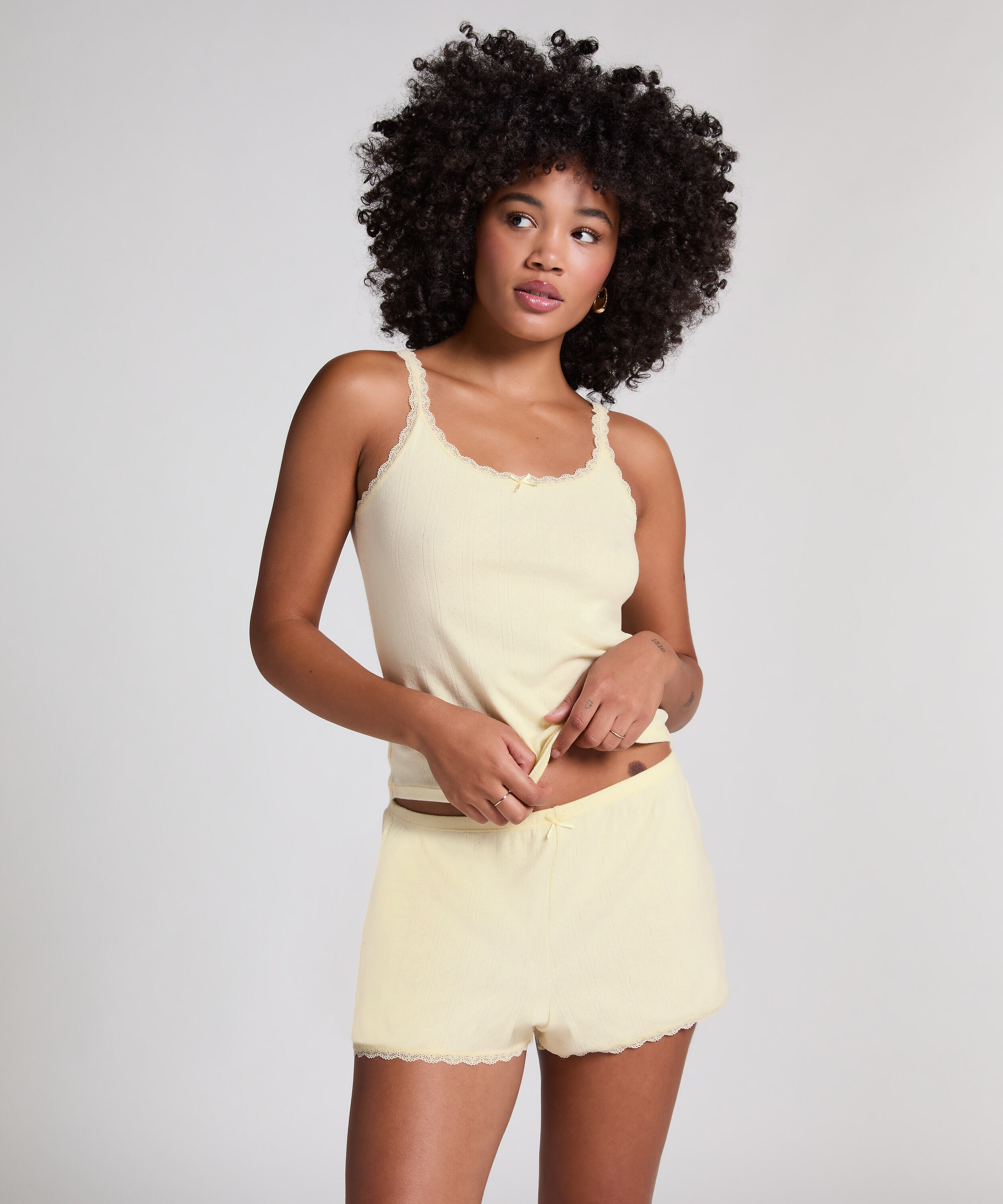 Pointelle shorts, Gul