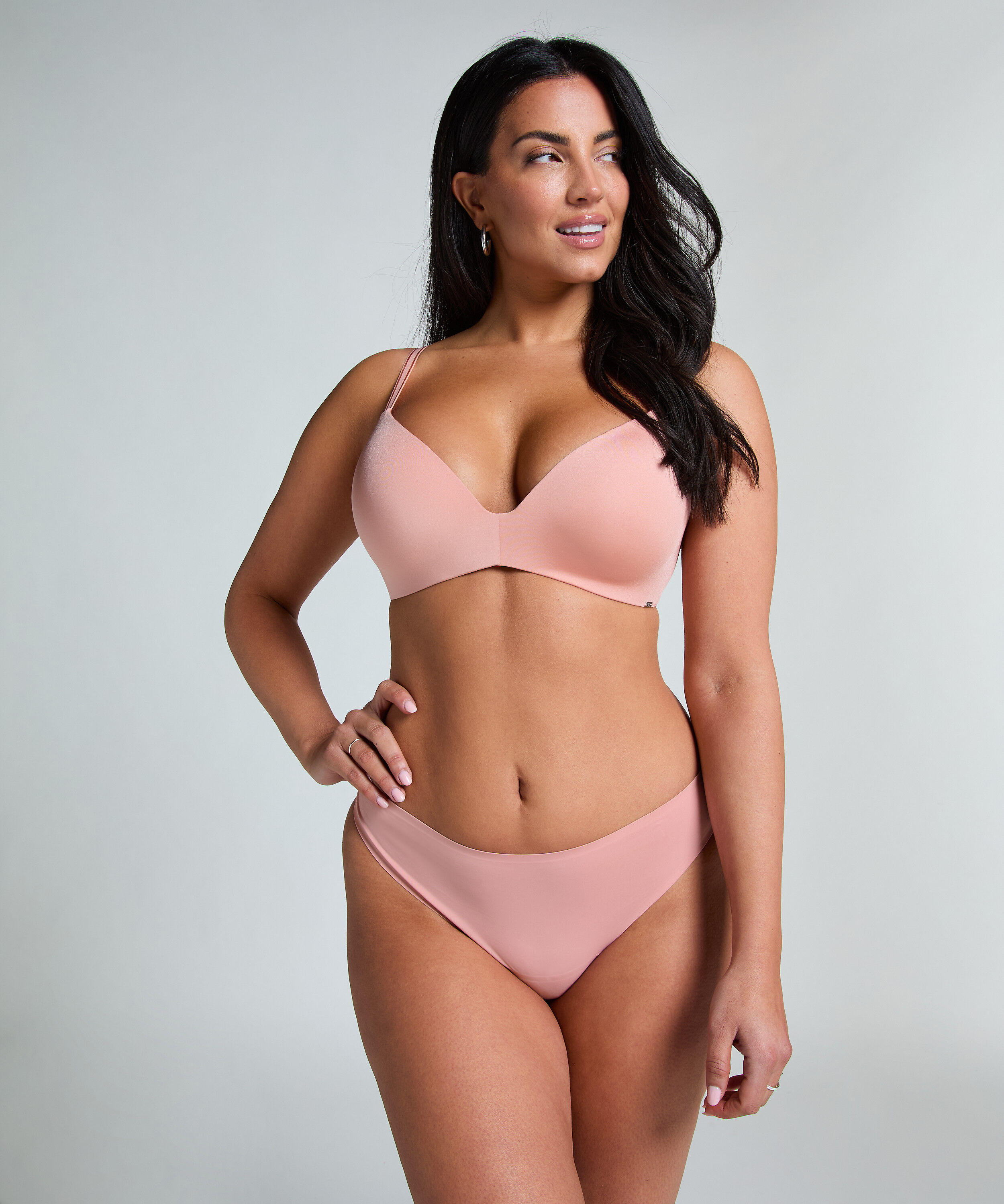 Usynlig grunnleggende thong, Rosa Usynlig grunnleggende thong, Rosa