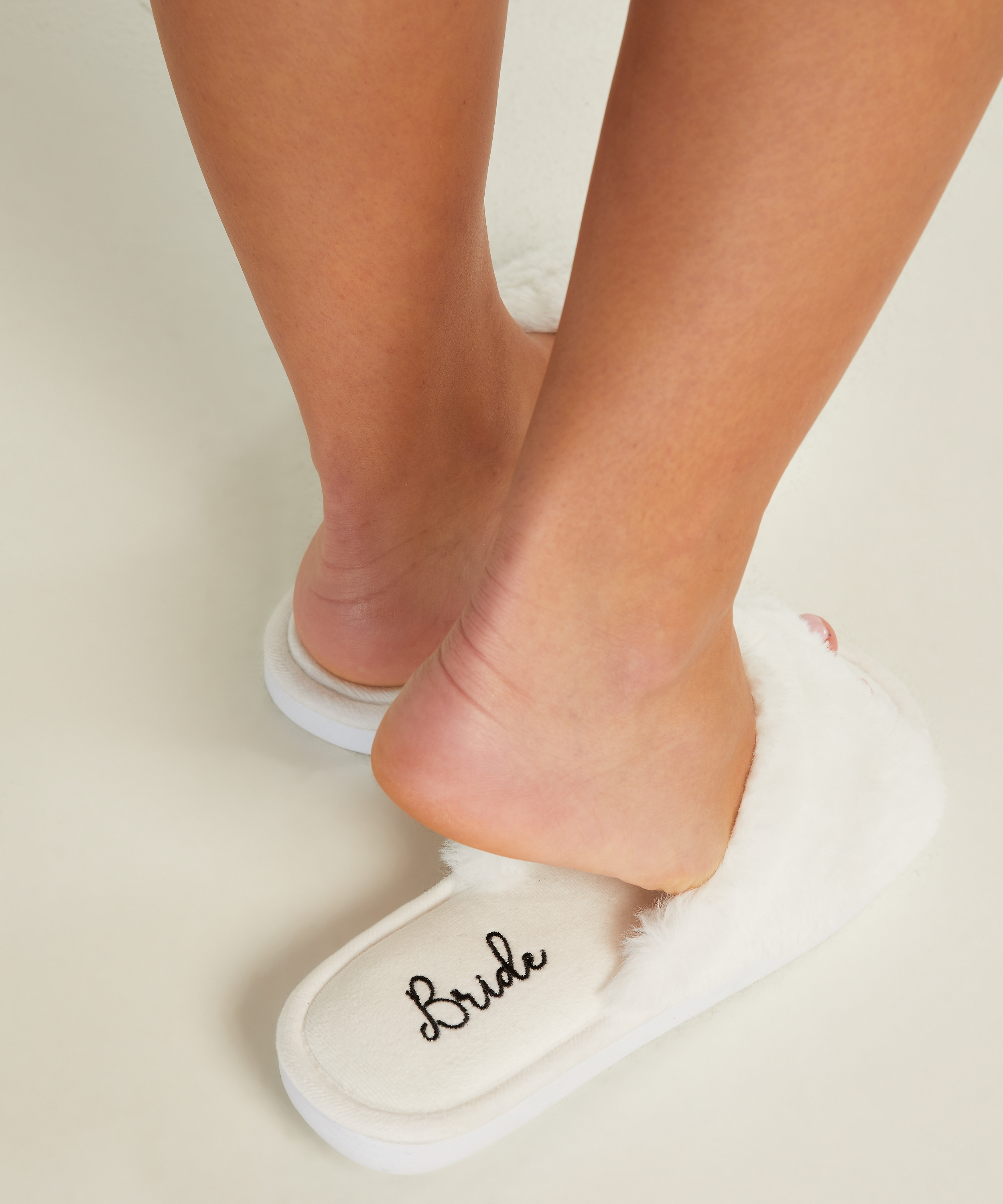 Brudet&oslash;fler, Hvit, main