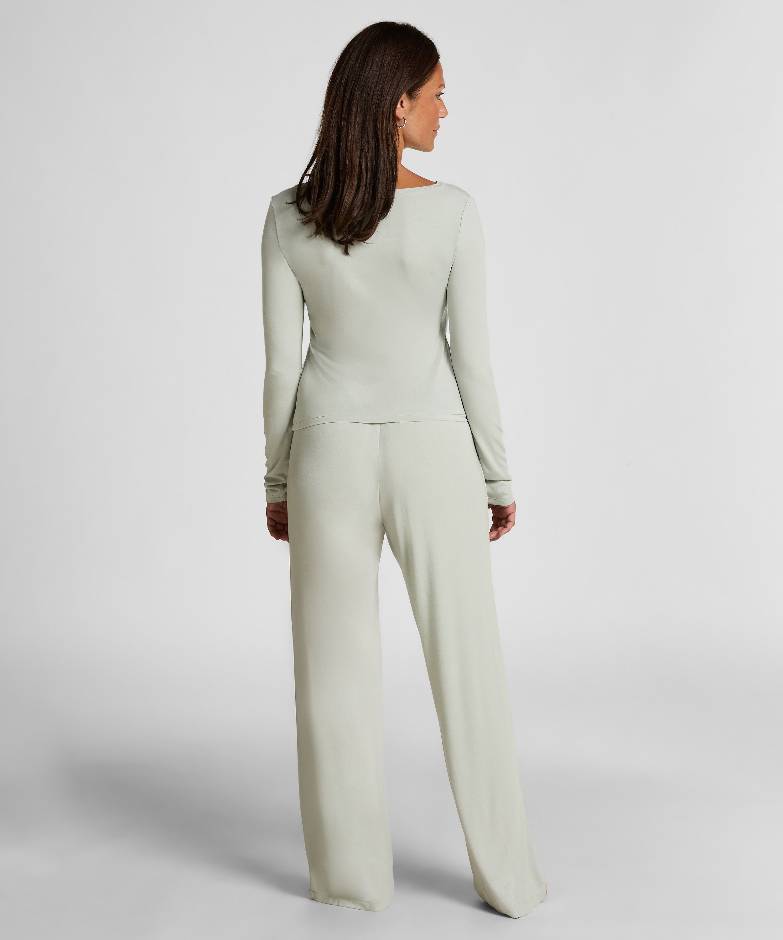 Pyjamasett, Gr&aring;, main