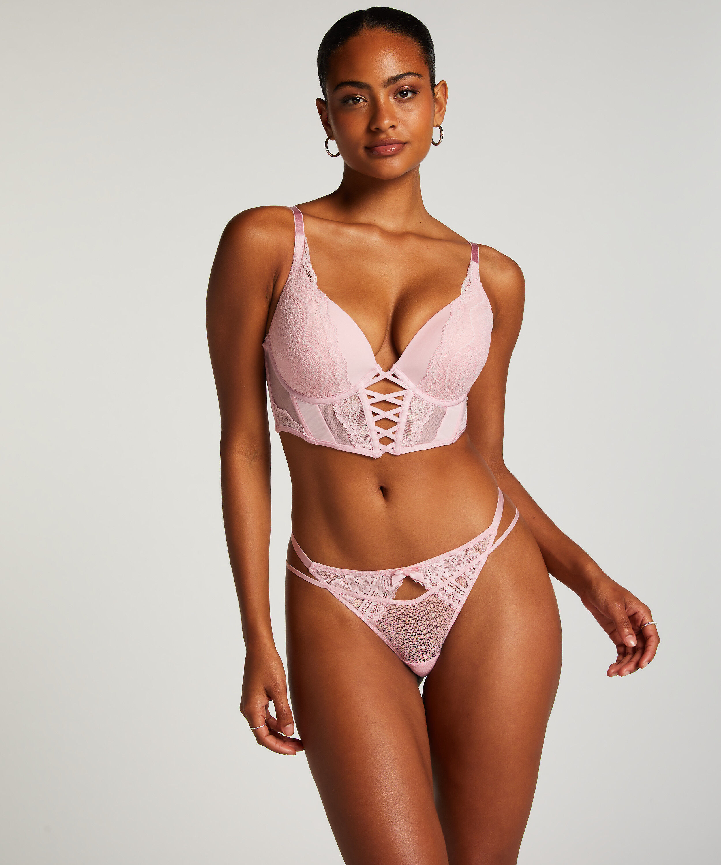 G-streng Jules, Rosa