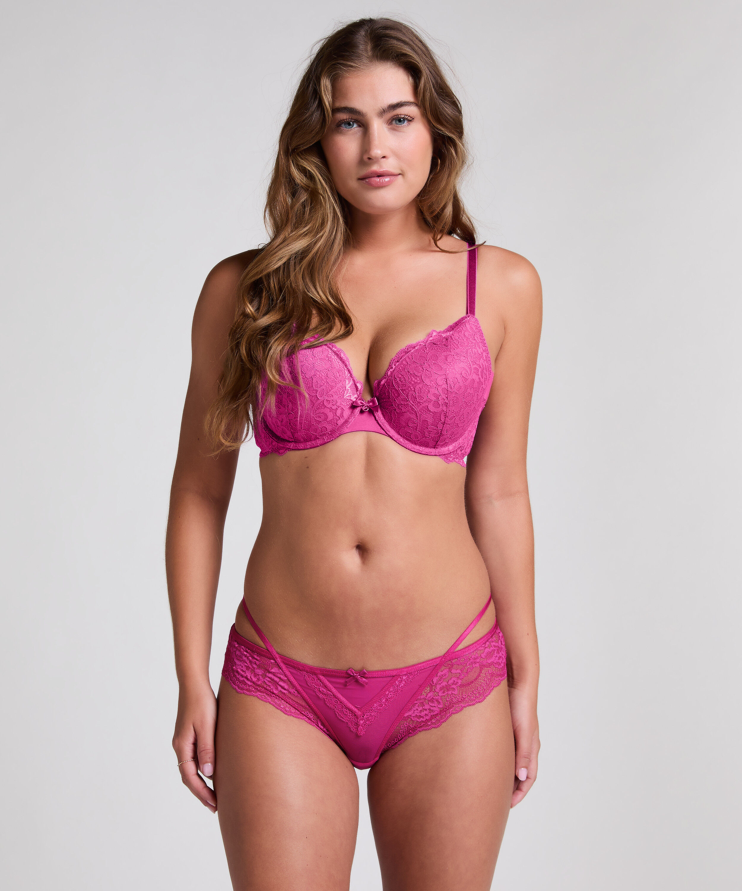 Emma brasiliansk truse, Rosa