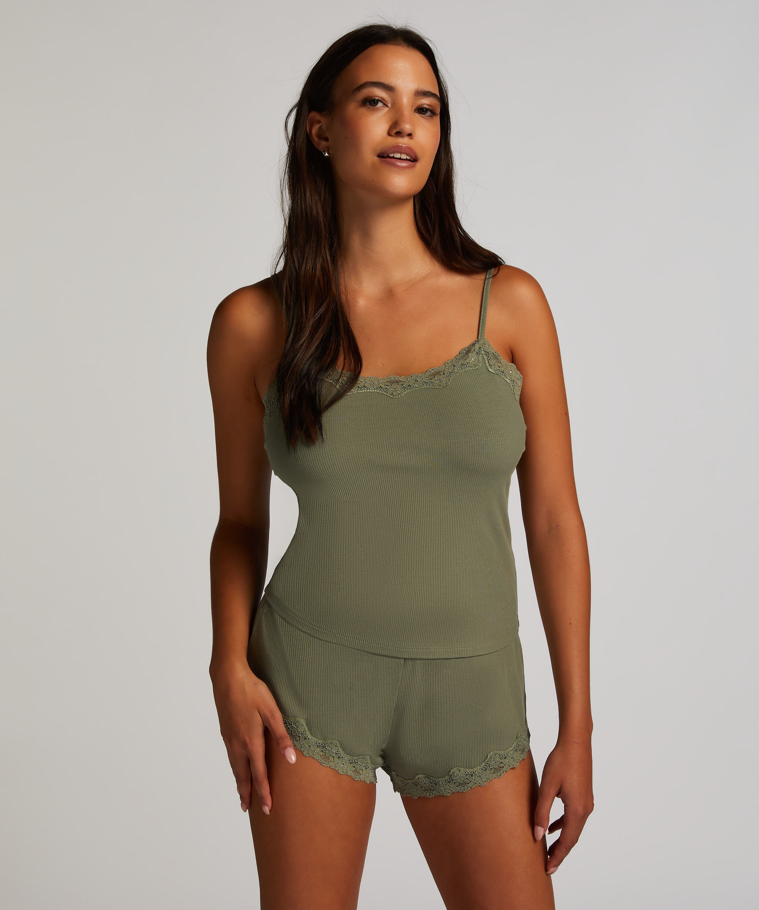 Pyjamassett, Grønn