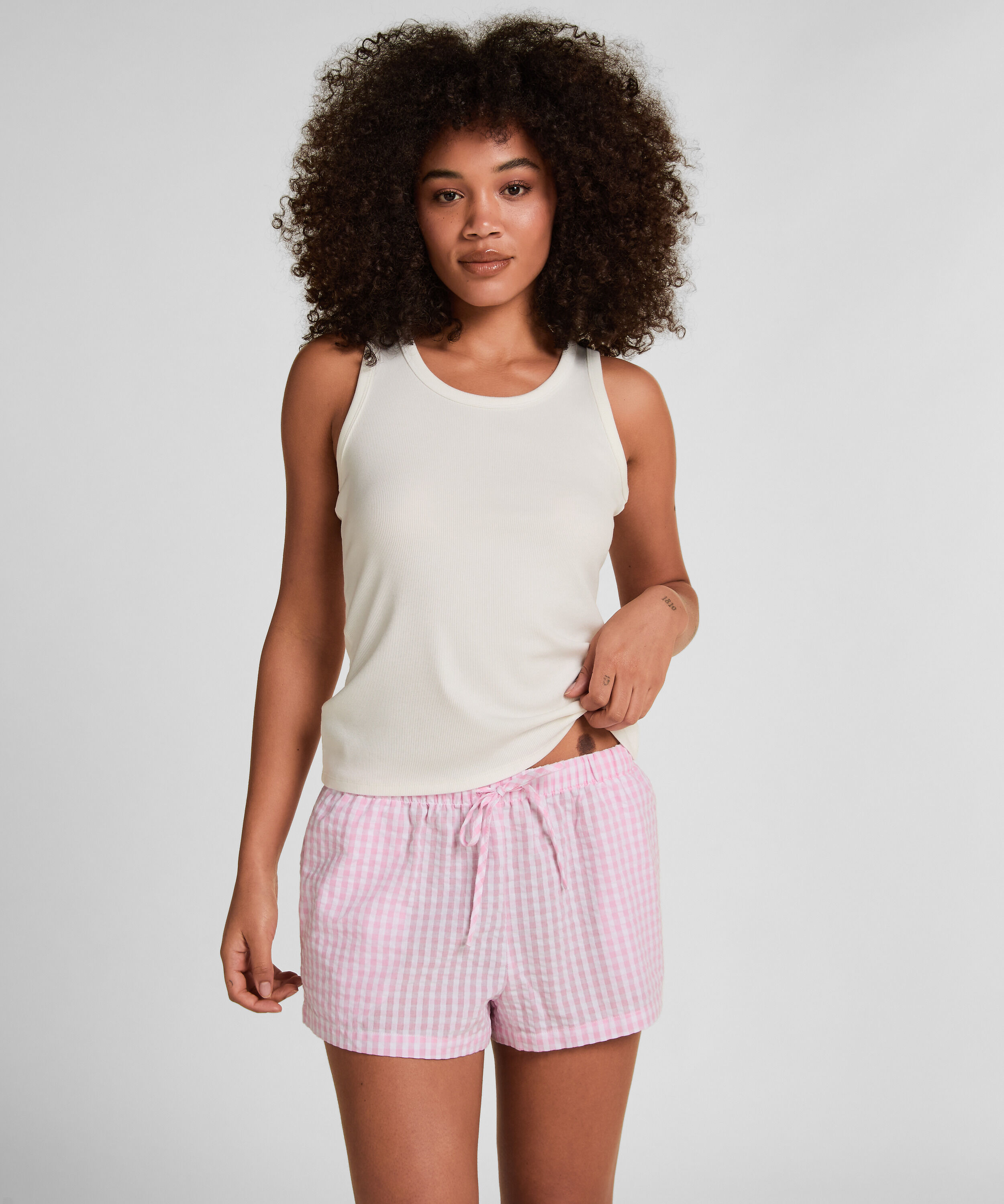 Seersucker shorts, Rosa