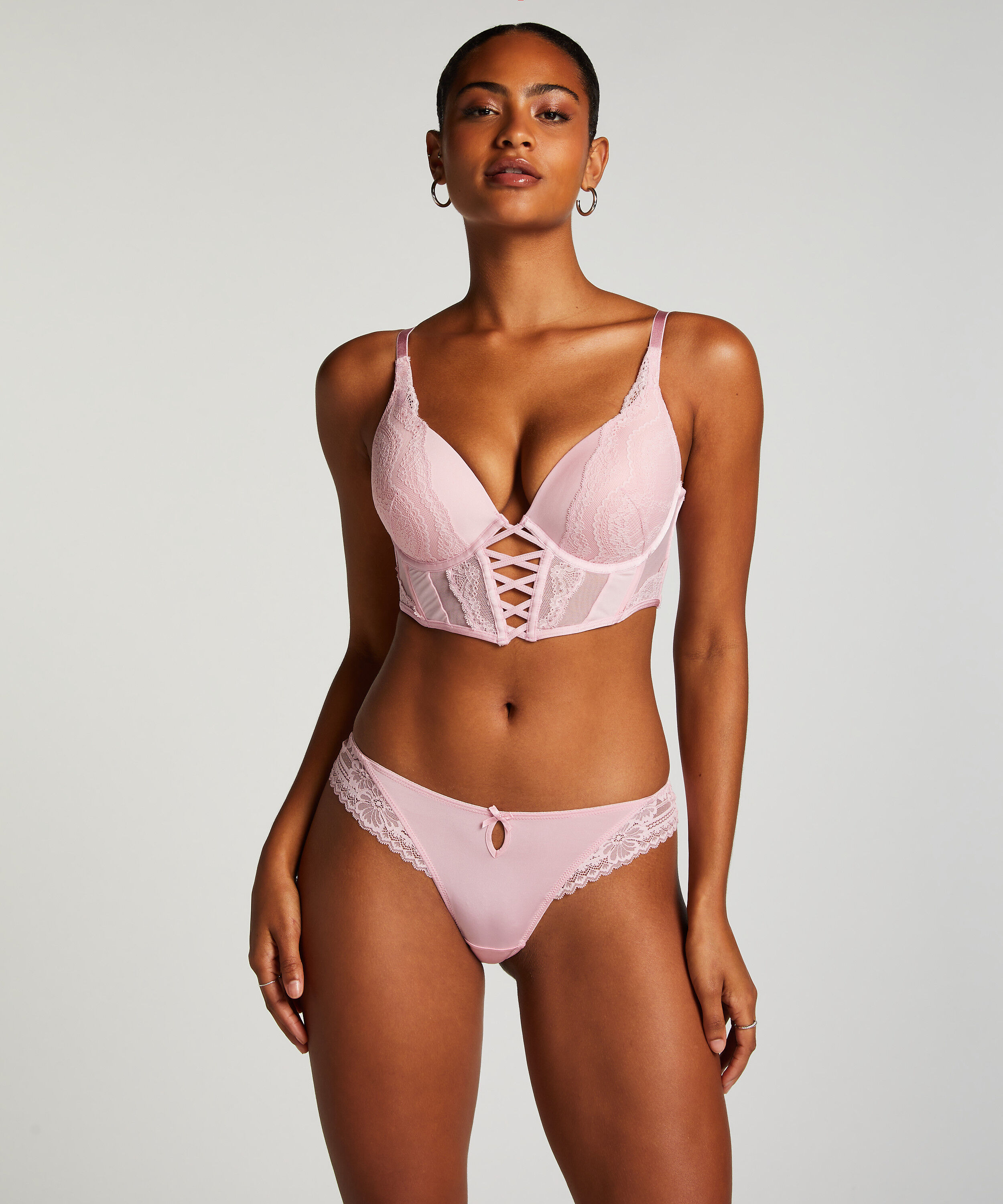 Brasiliansk truse Maggie, Rosa