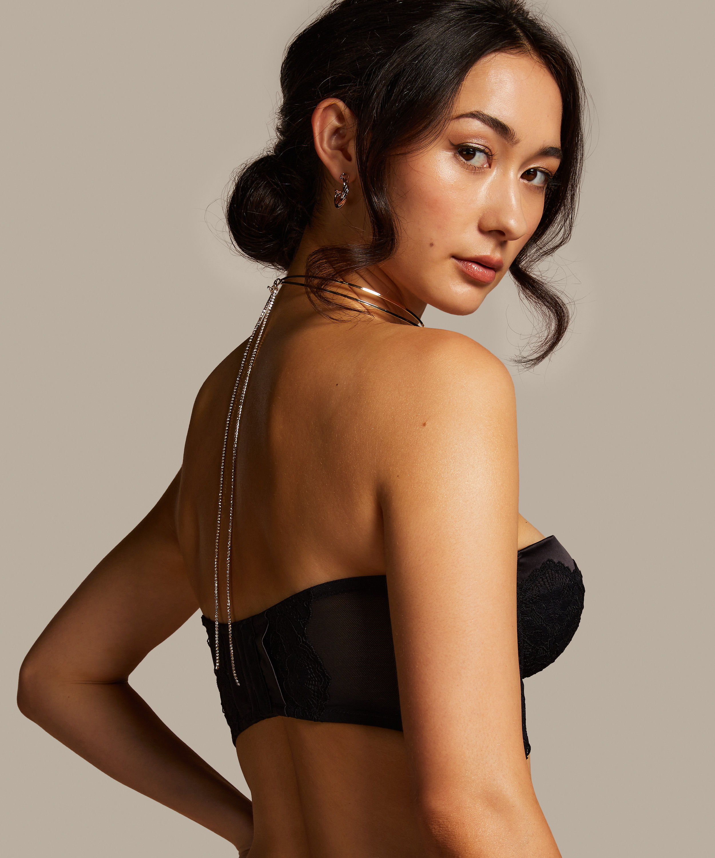 Stramt halskjede, Gul, main