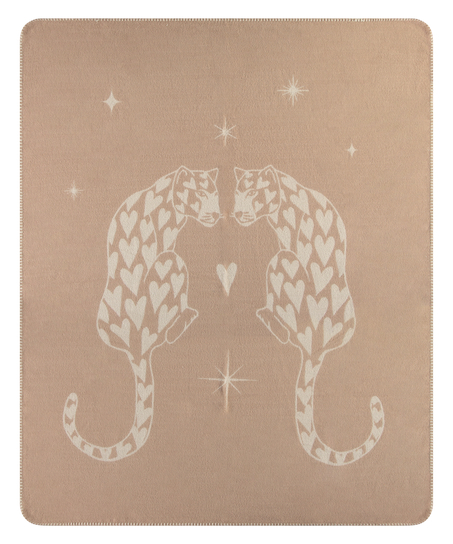 Koseteppe Leonie, Brun