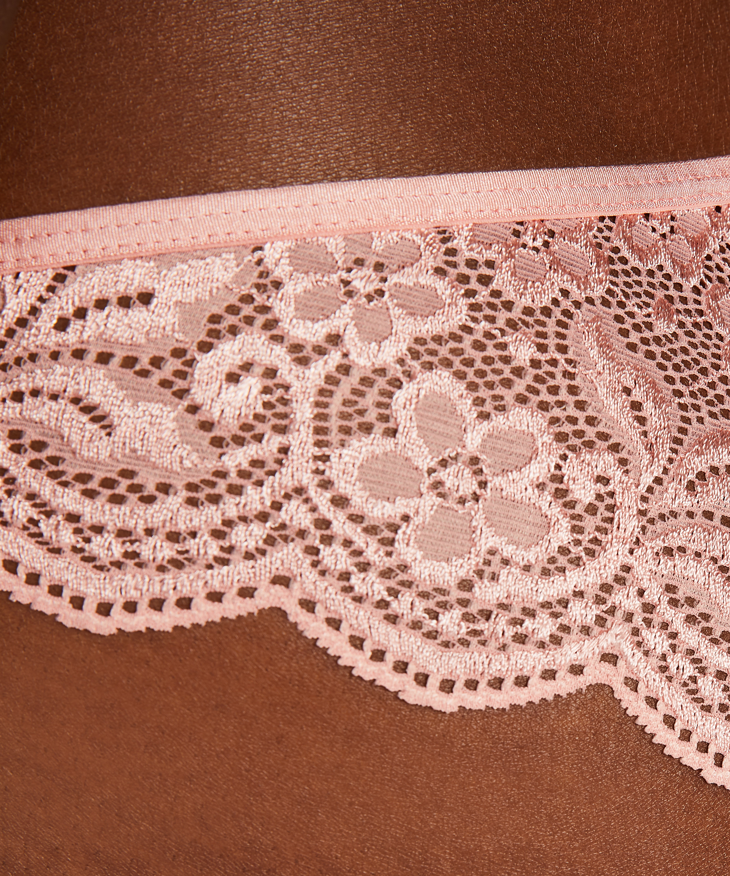 Slip brésilien jambe haute, Rosa, main