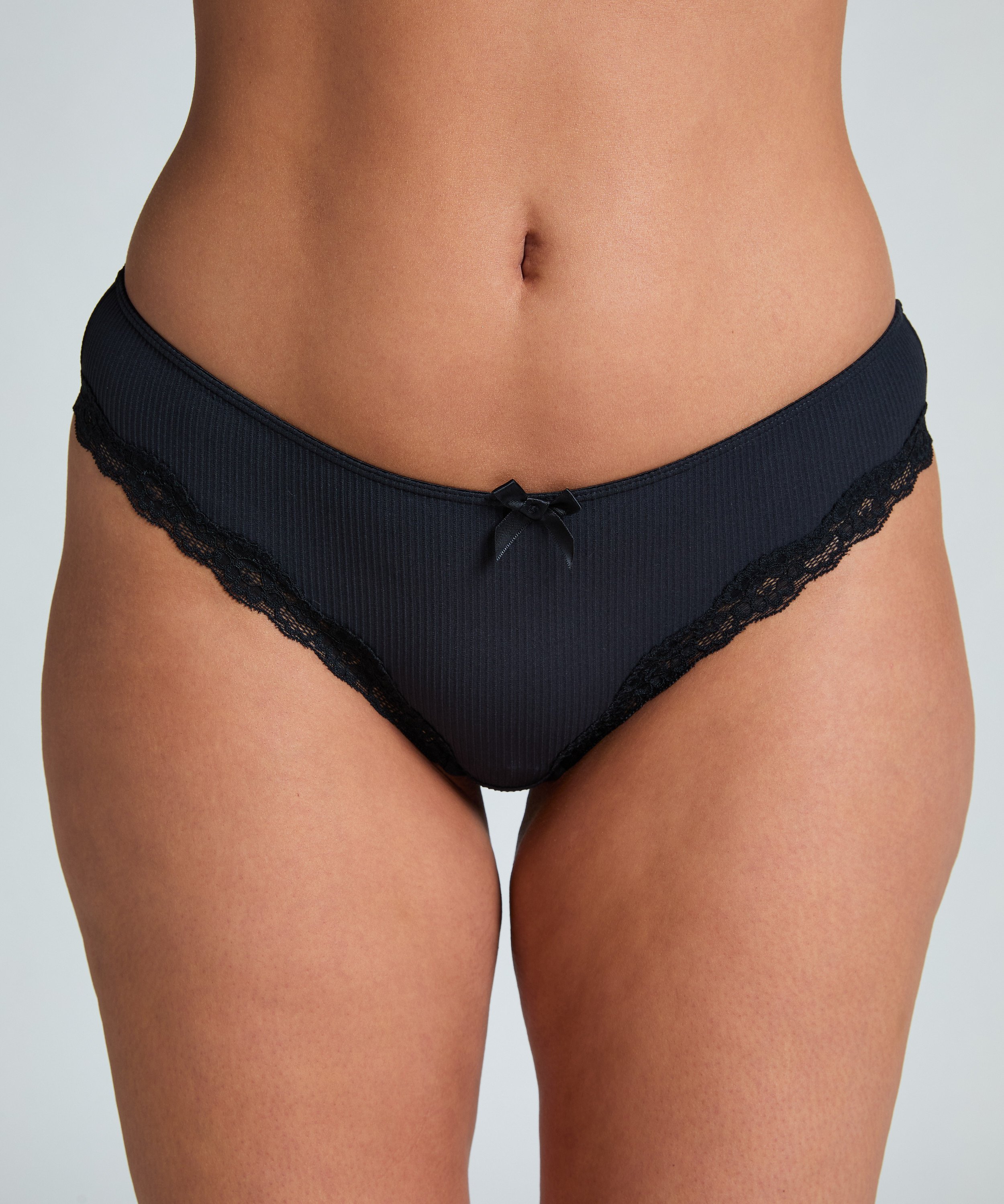 Brasiliansk truse Lola, Svart, main