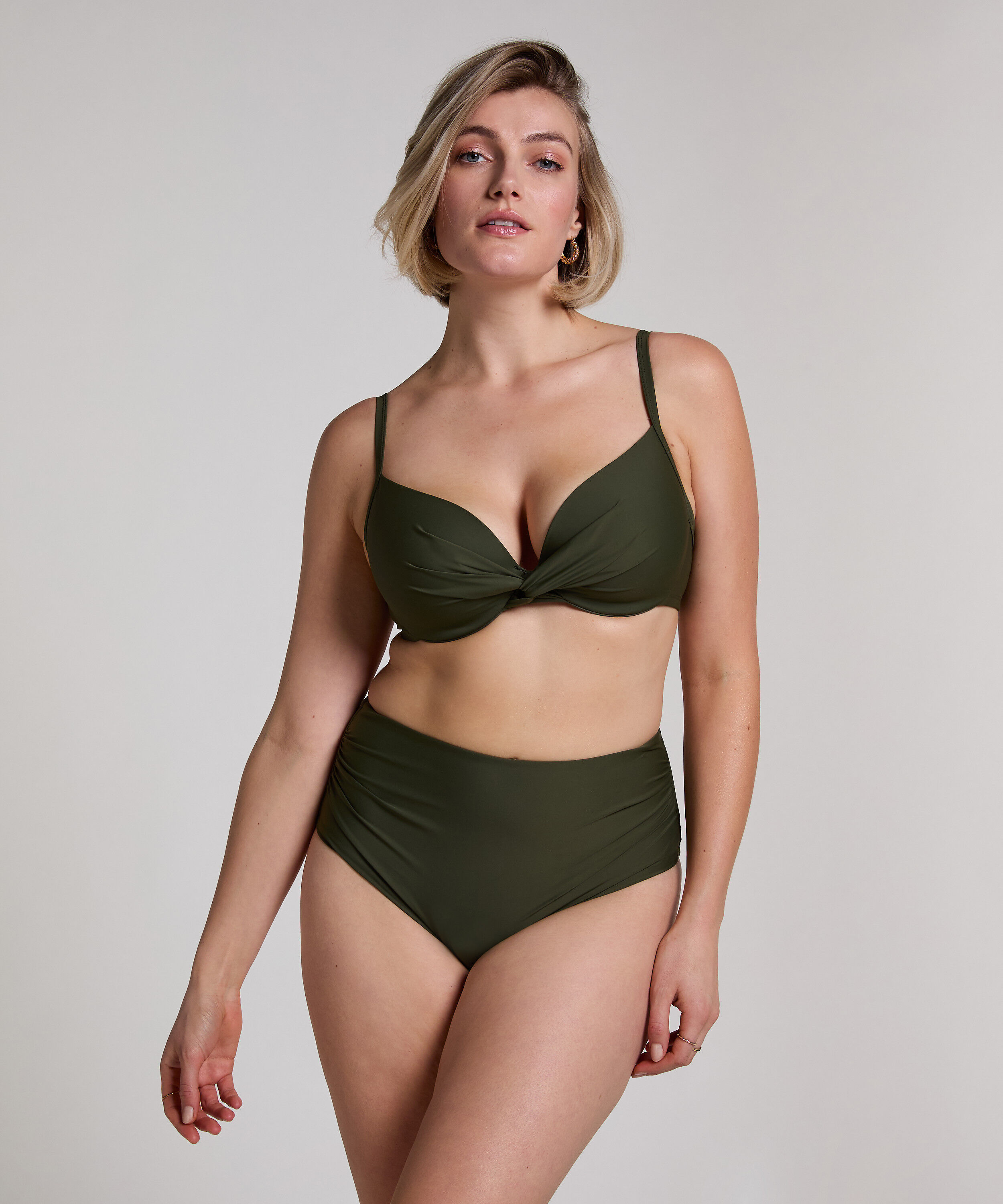 H&oslash;ytaljede Cheeky Shaping Bikini-Bunn Luna, Gr&oslash;nn