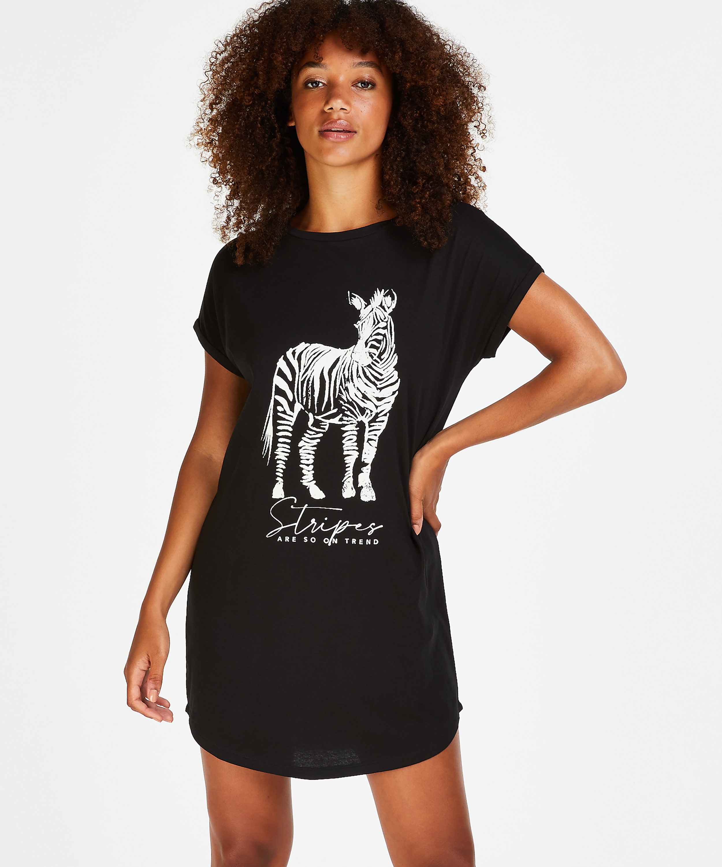 Nattskjorte med rund hals, Svart, main