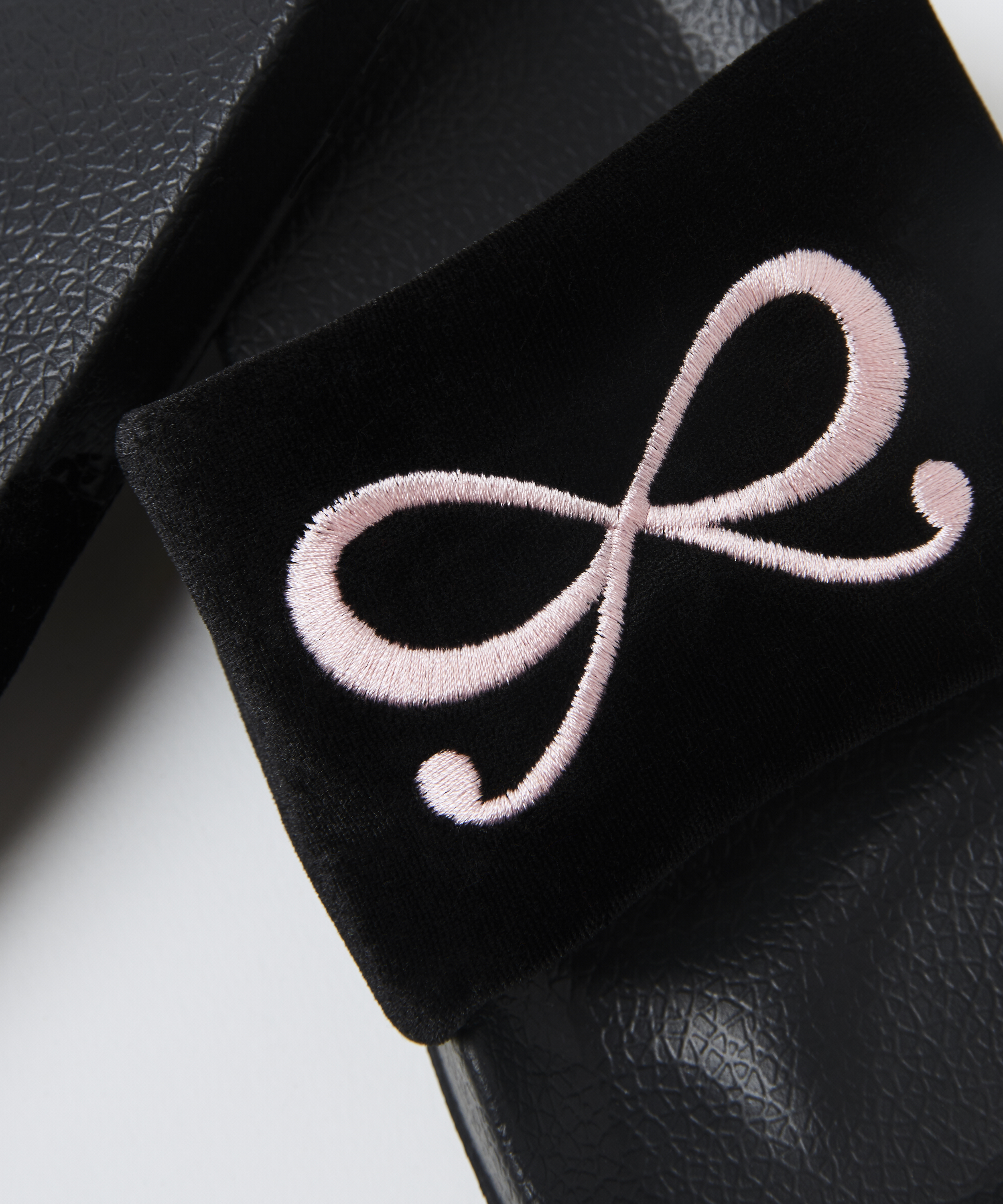 Velvet Bow smett-t&oslash;fler, Svart, main