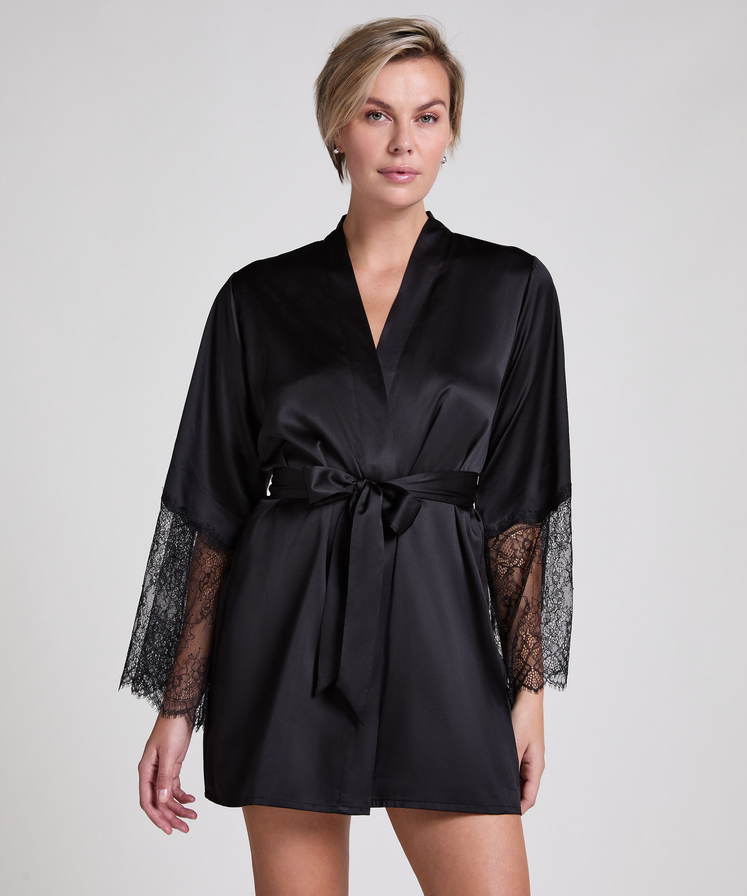 Kimono Satin, Svart