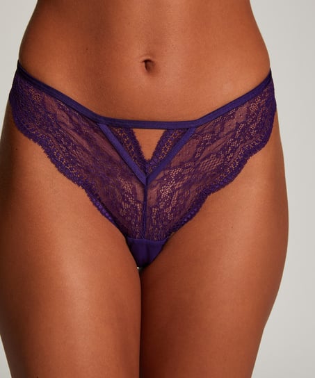 Cheekini Isabelle, Lilla