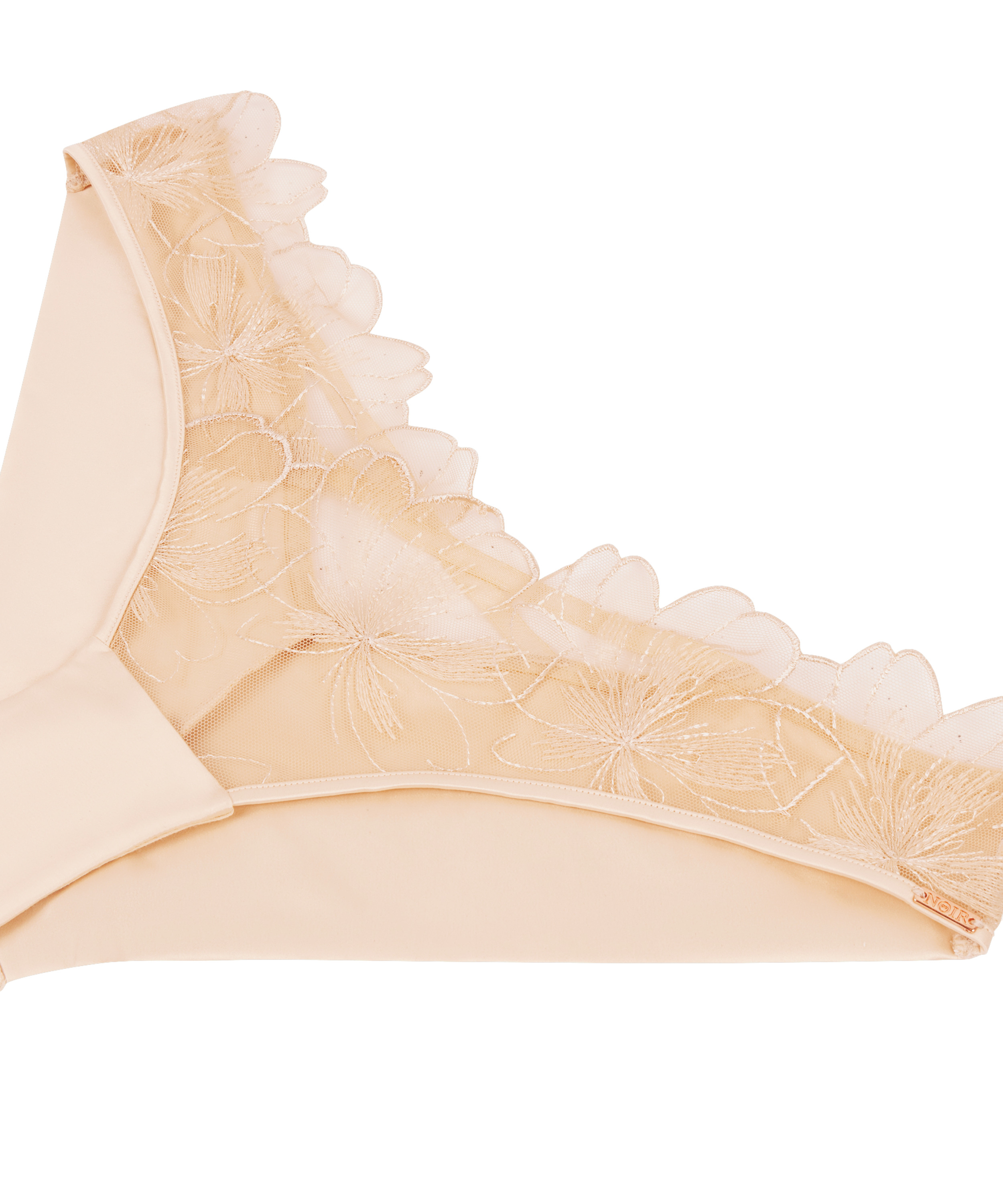 Emilia Brazilian, Gul, main