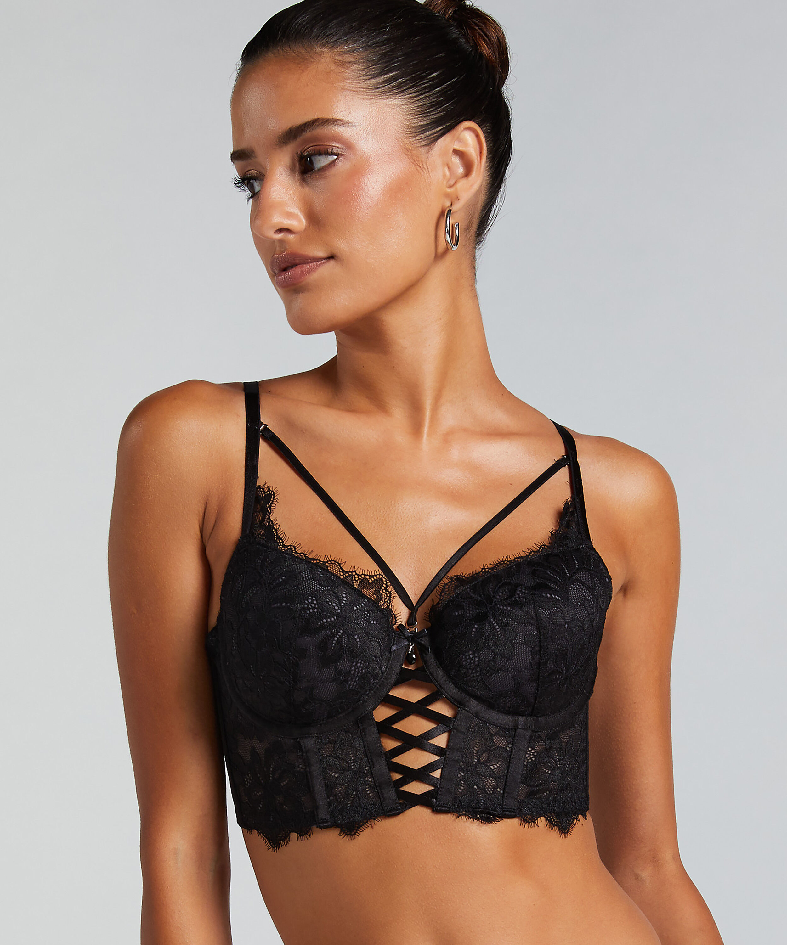 Vatterte longline push-up bøyle-bh Char, Svart