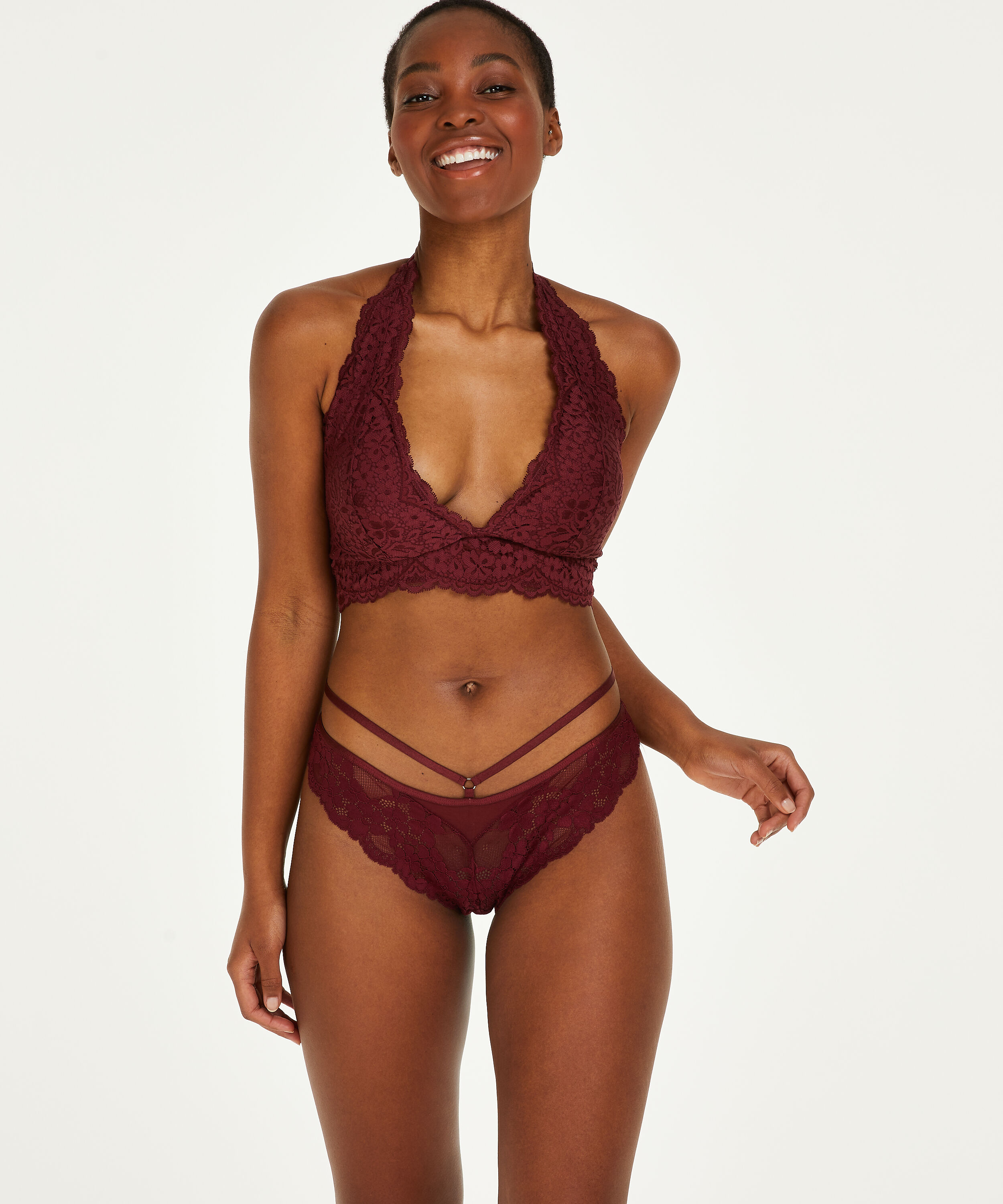 Isabelle brasiliansk truse, R&oslash;d