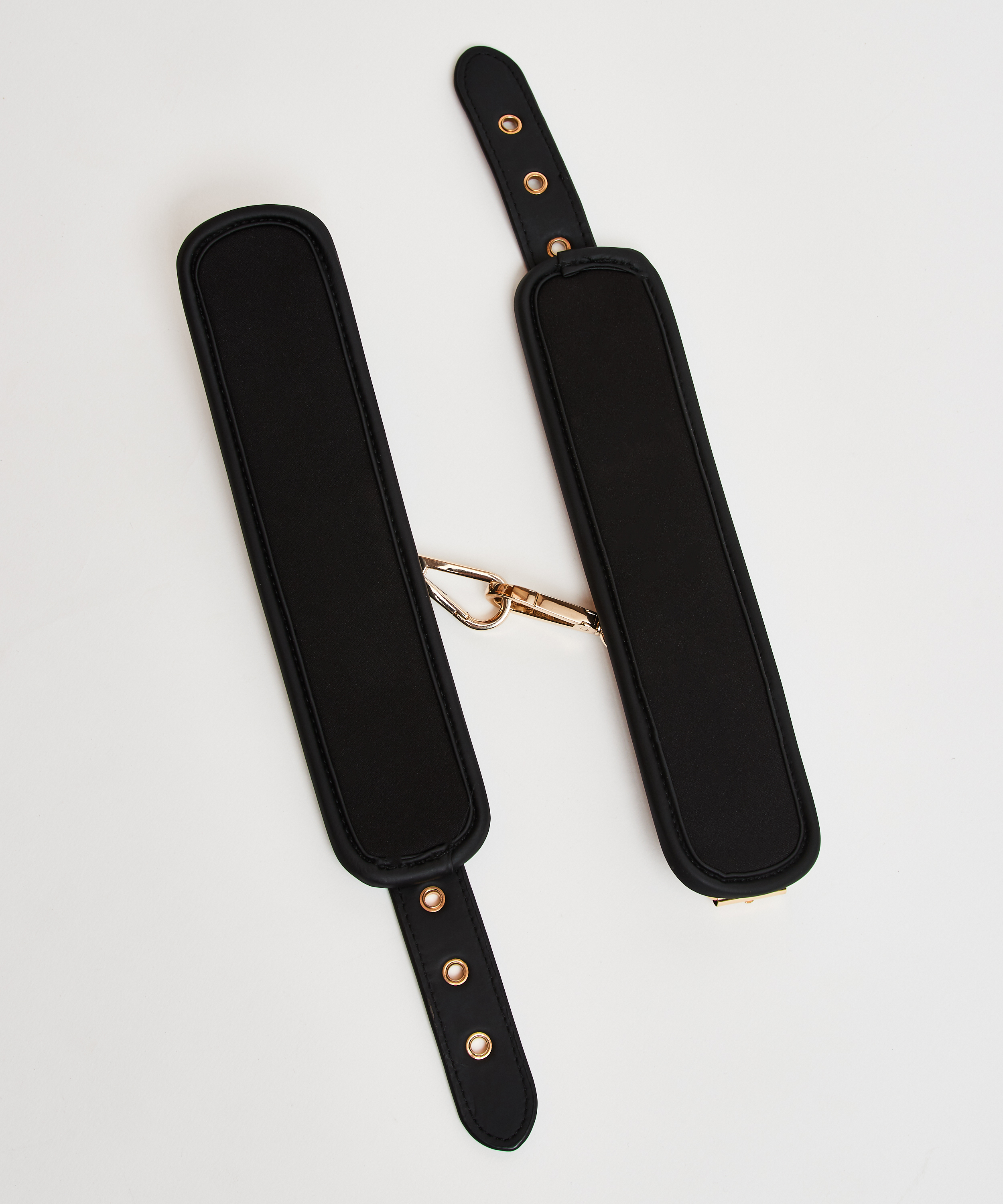 Snake håndjern, Svart, main