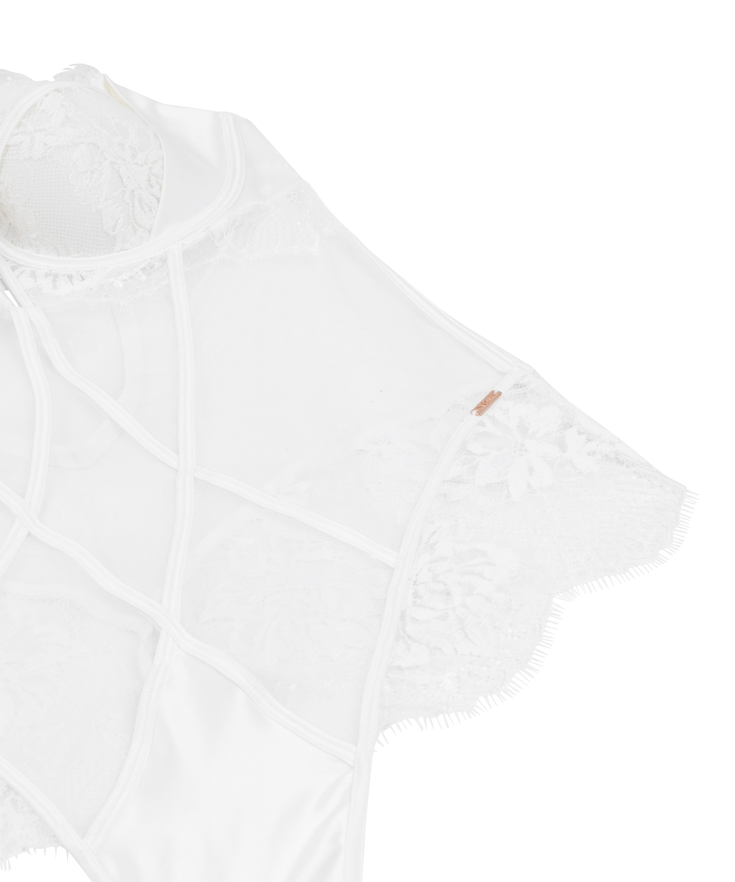 Body Tiah, Hvit, main