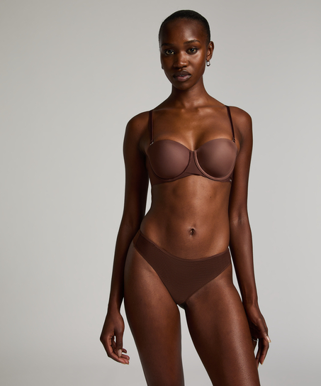 Usynlig thong i stripemesh, Brun