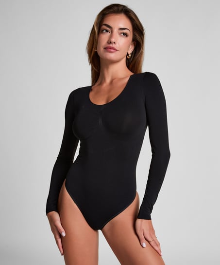 S&oslash;ml&oslash;s Shaping string-body, Svart