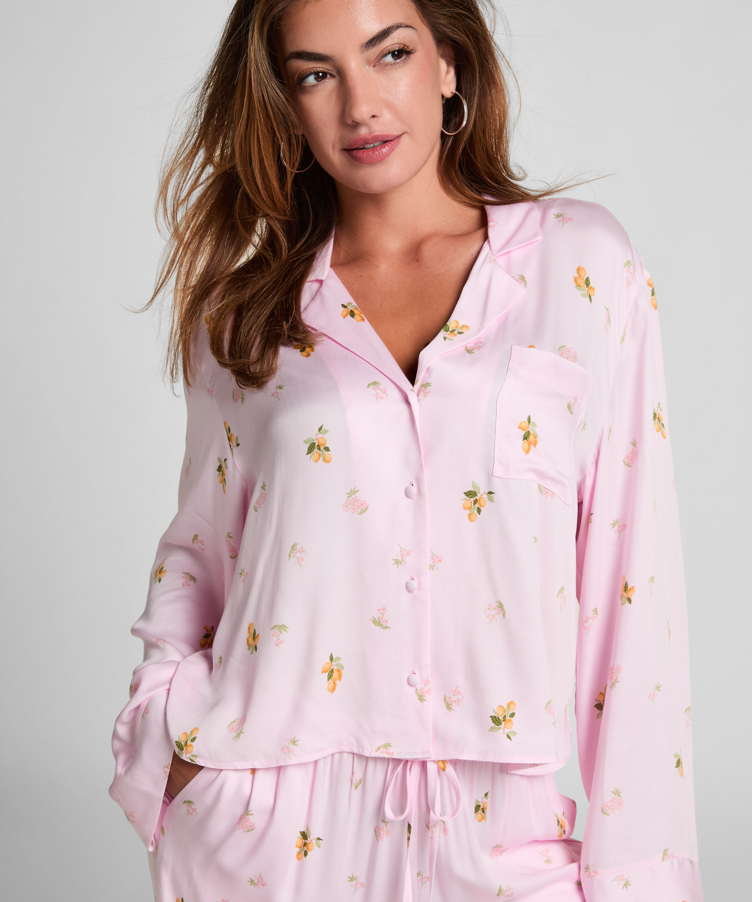 Pyjamasoverdel, Rosa
