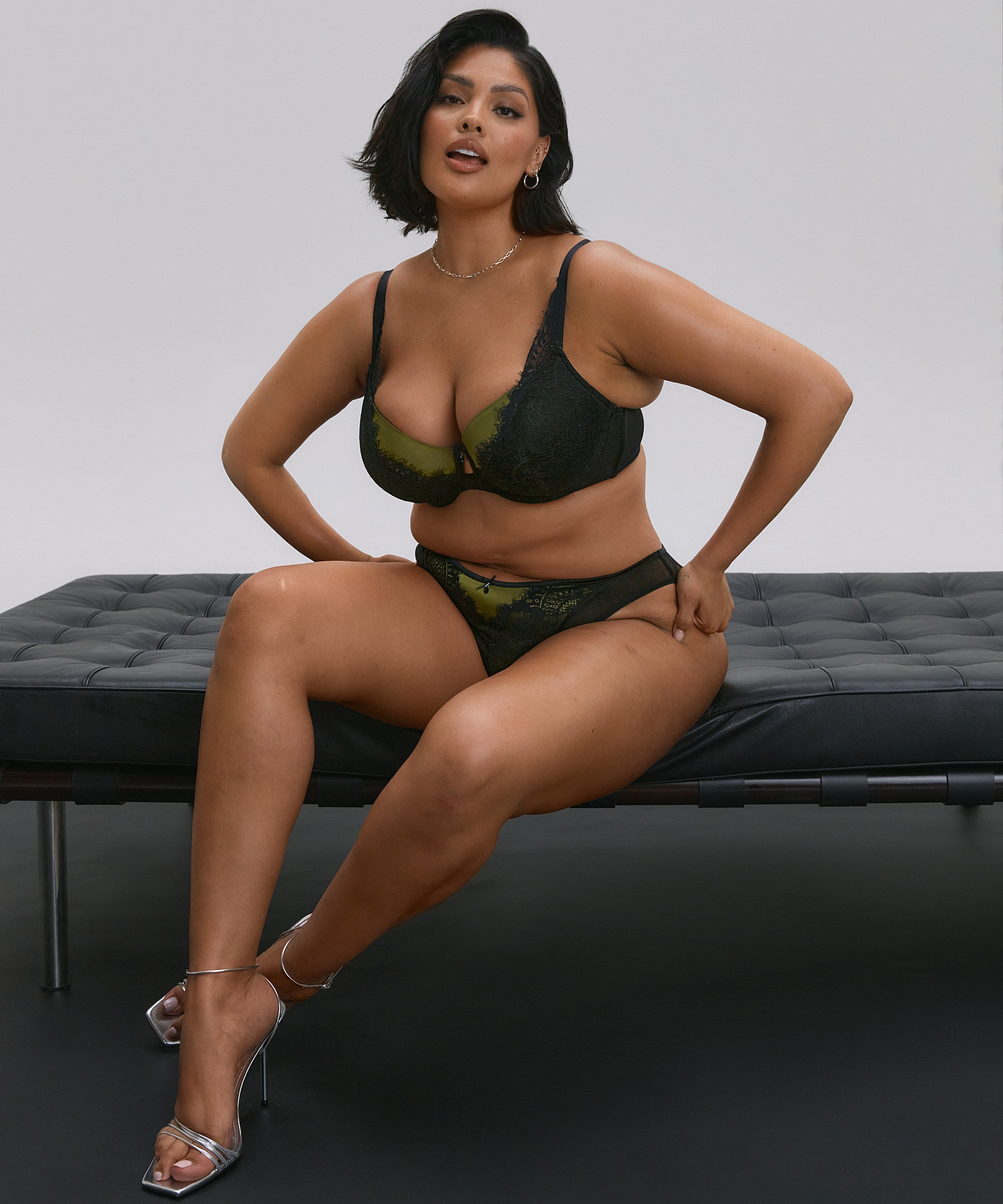 Brazilian Mirabella, Svart, main