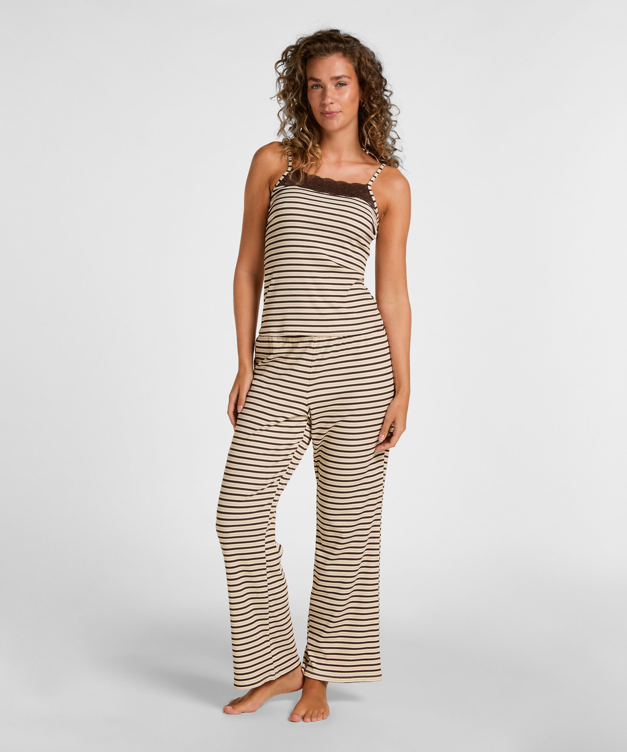 Pyjamasett med Blonder