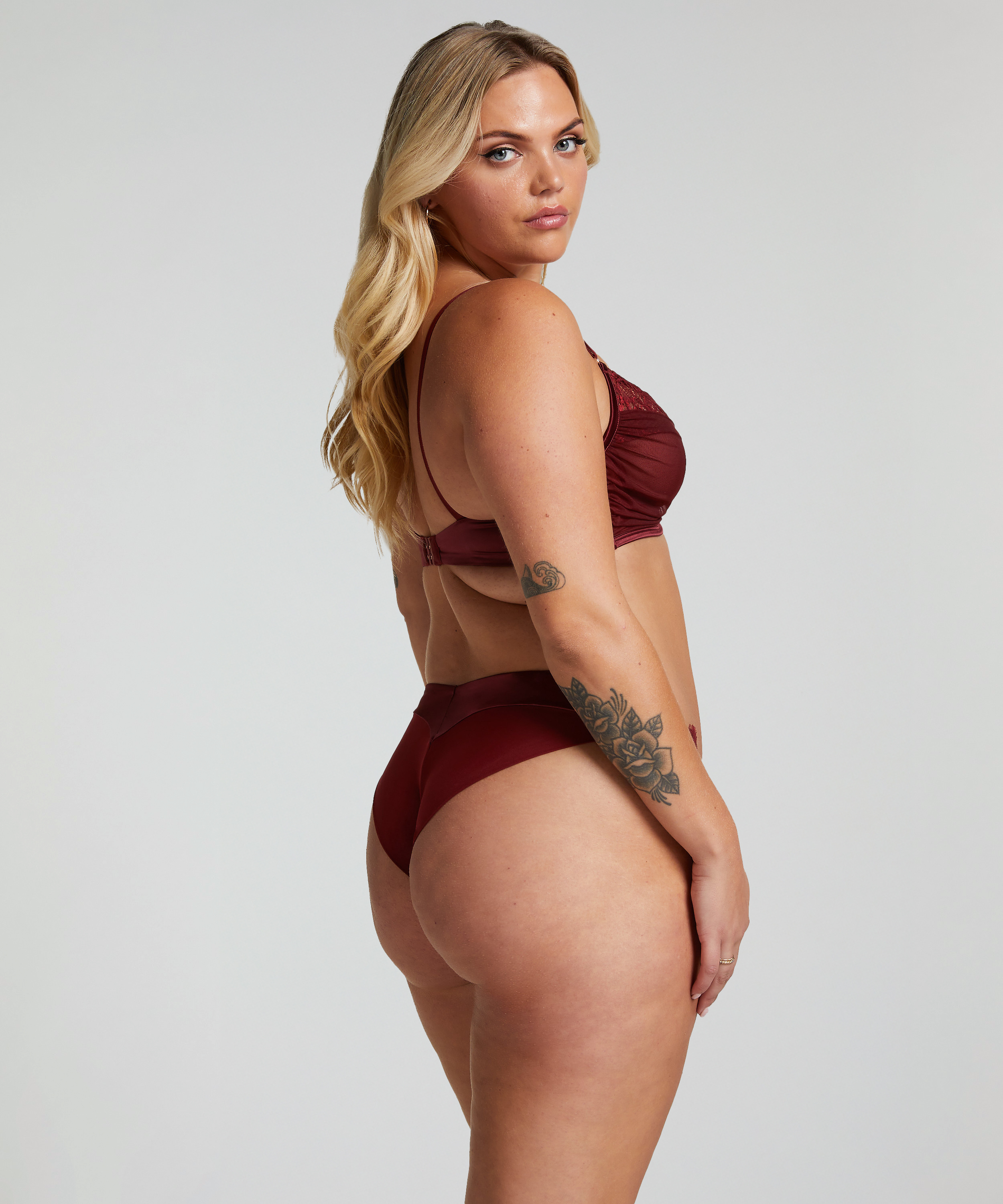 Zoe høy brasiliansk, Rød, main