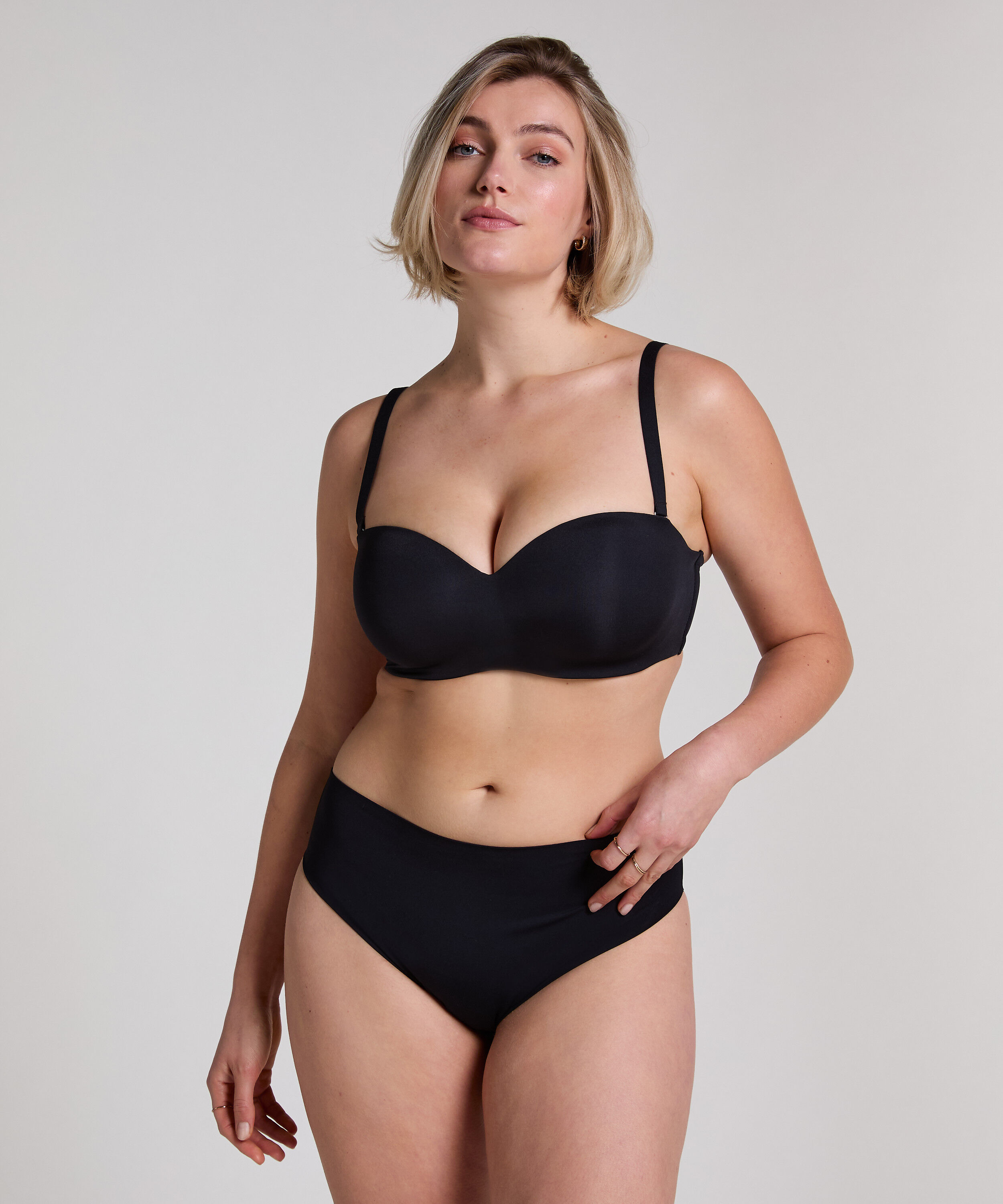 Brasiliansk truse Smooth, Svart