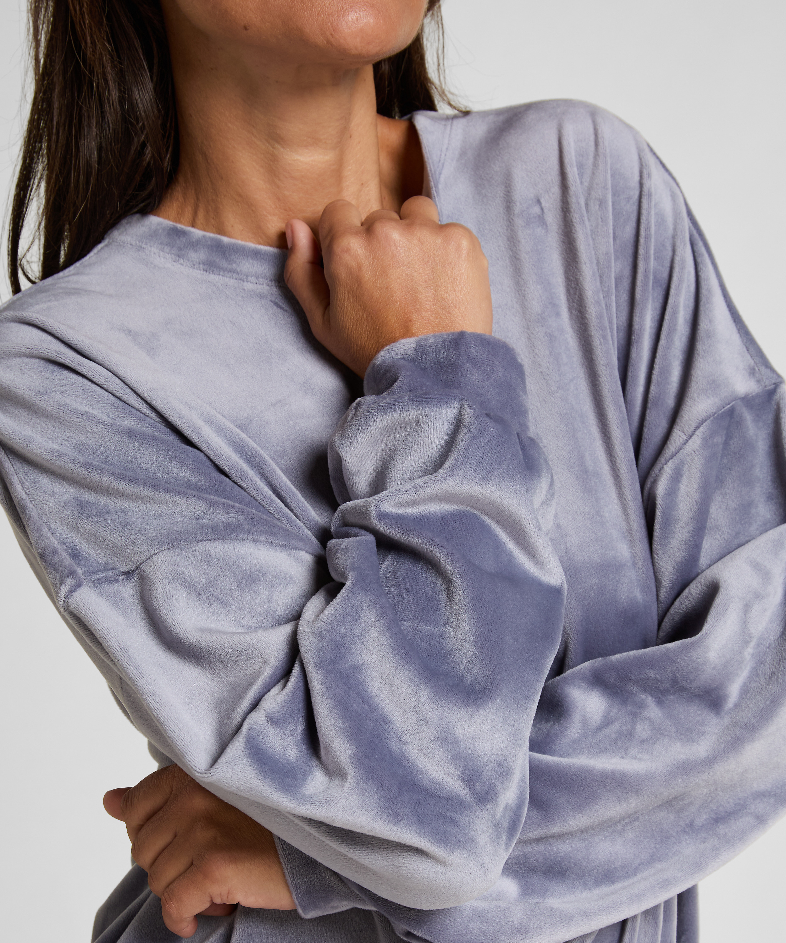 Topp i velur, Blå, main