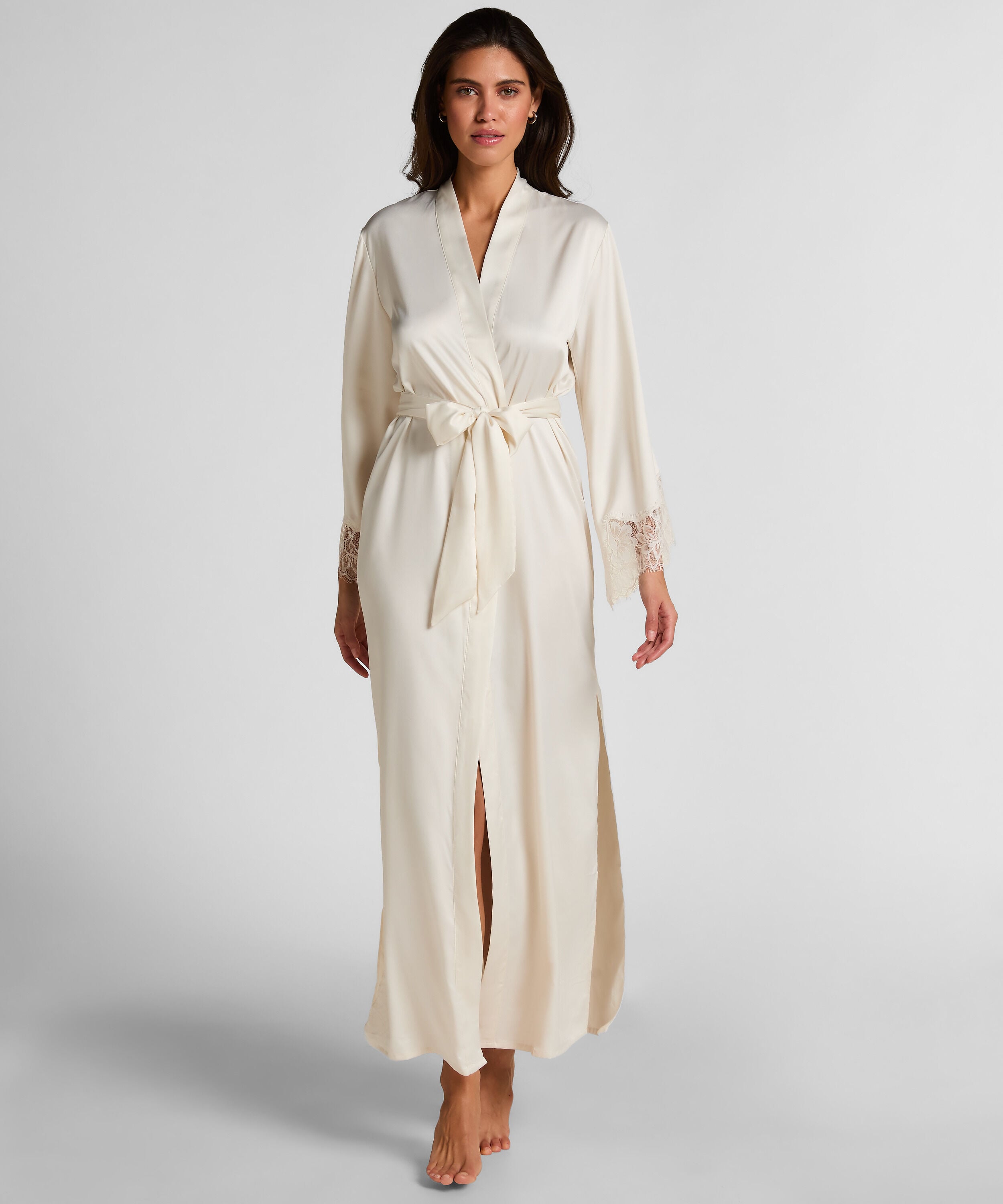 Kimono Long Satin Valerie, Hvit Kimono Long Satin Valerie, Hvit