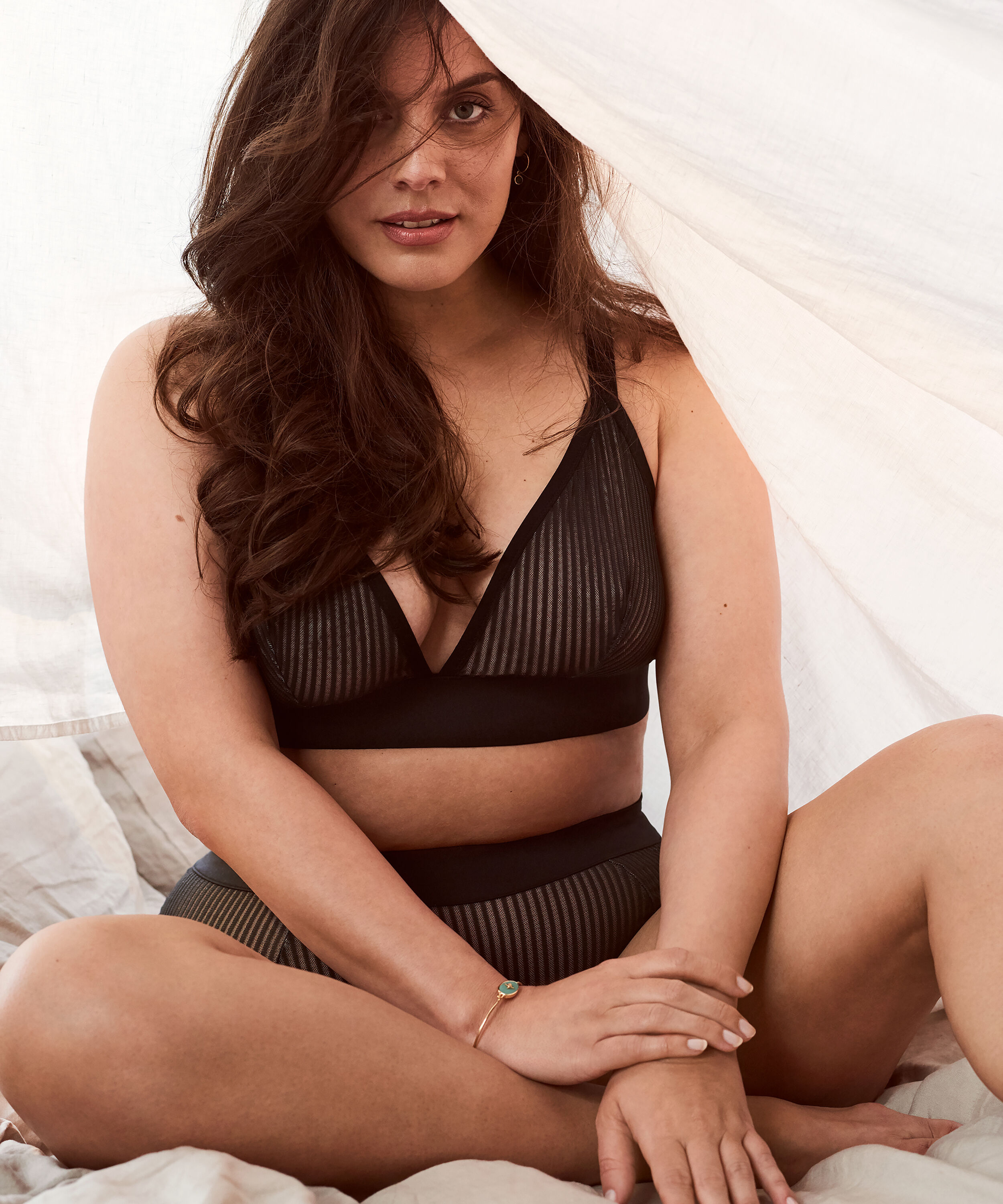 Meryem bralette I AM Danielle, Svart